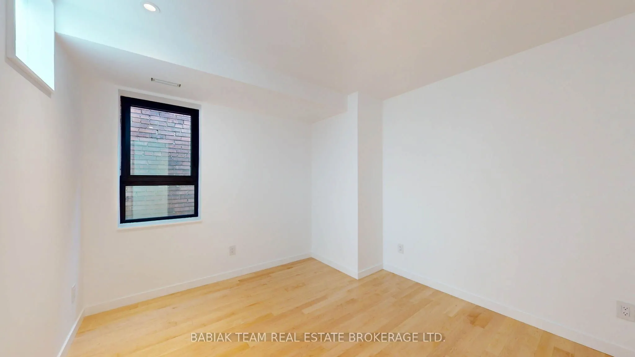 149 Maria Street #Upper