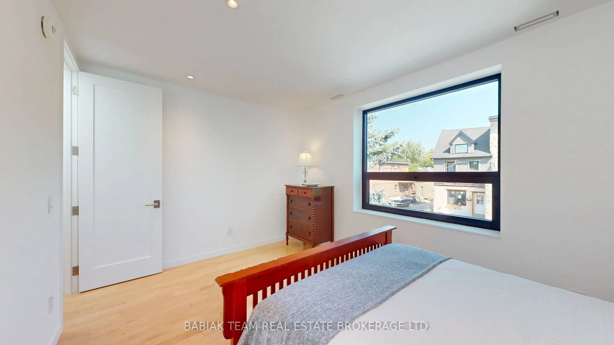 149 Maria Street #Upper