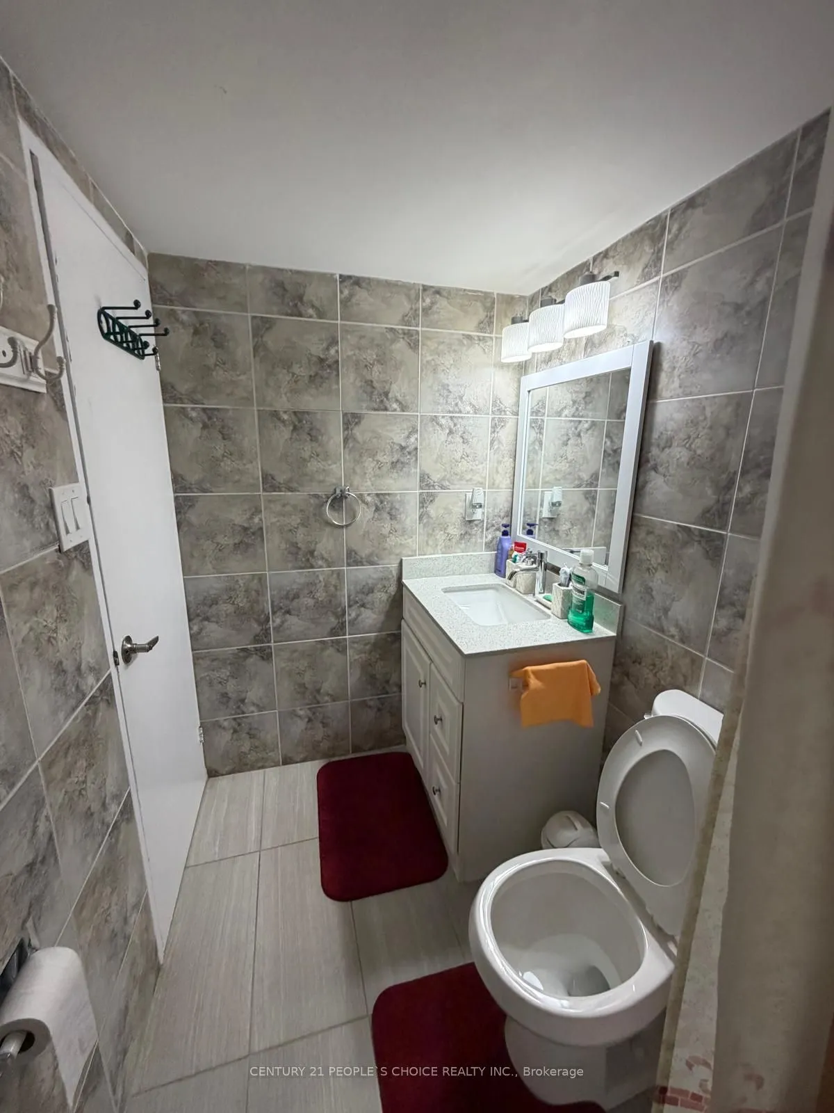 17 Knightsbridge Road #1205