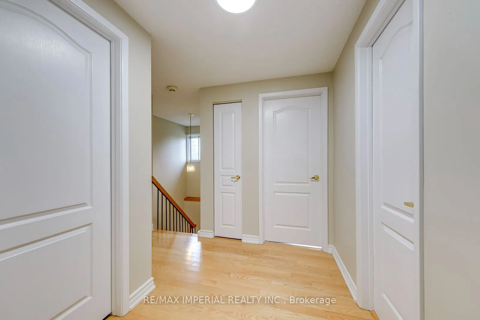 6100 Wabukayne Court
