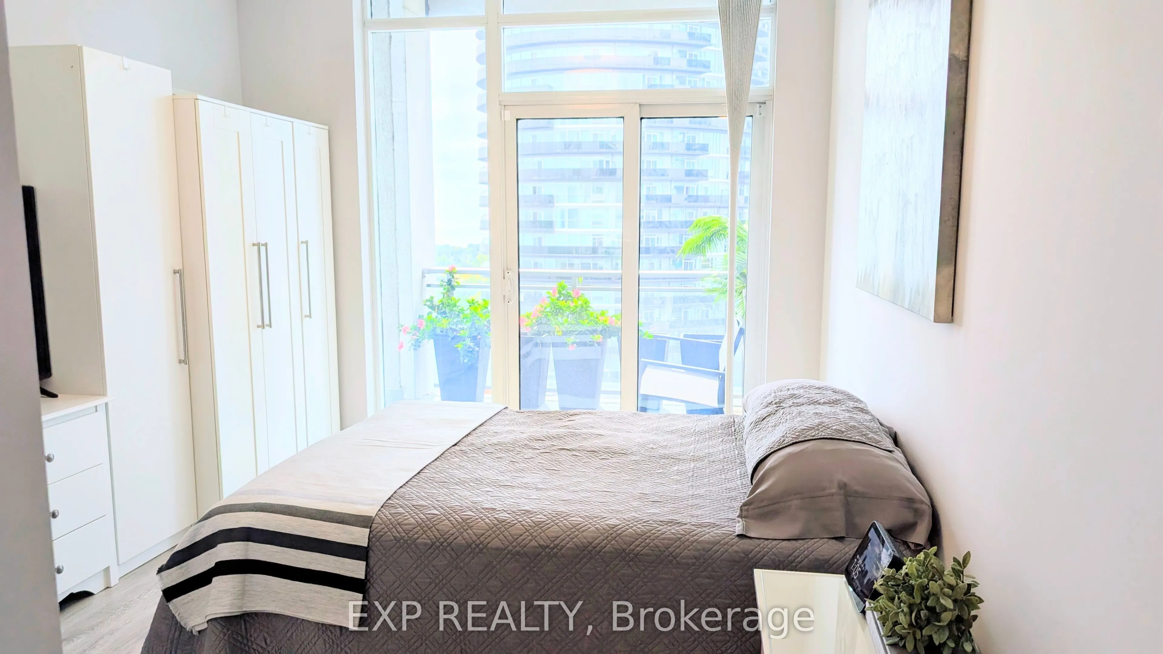 58 Marine Parade Drive #1213