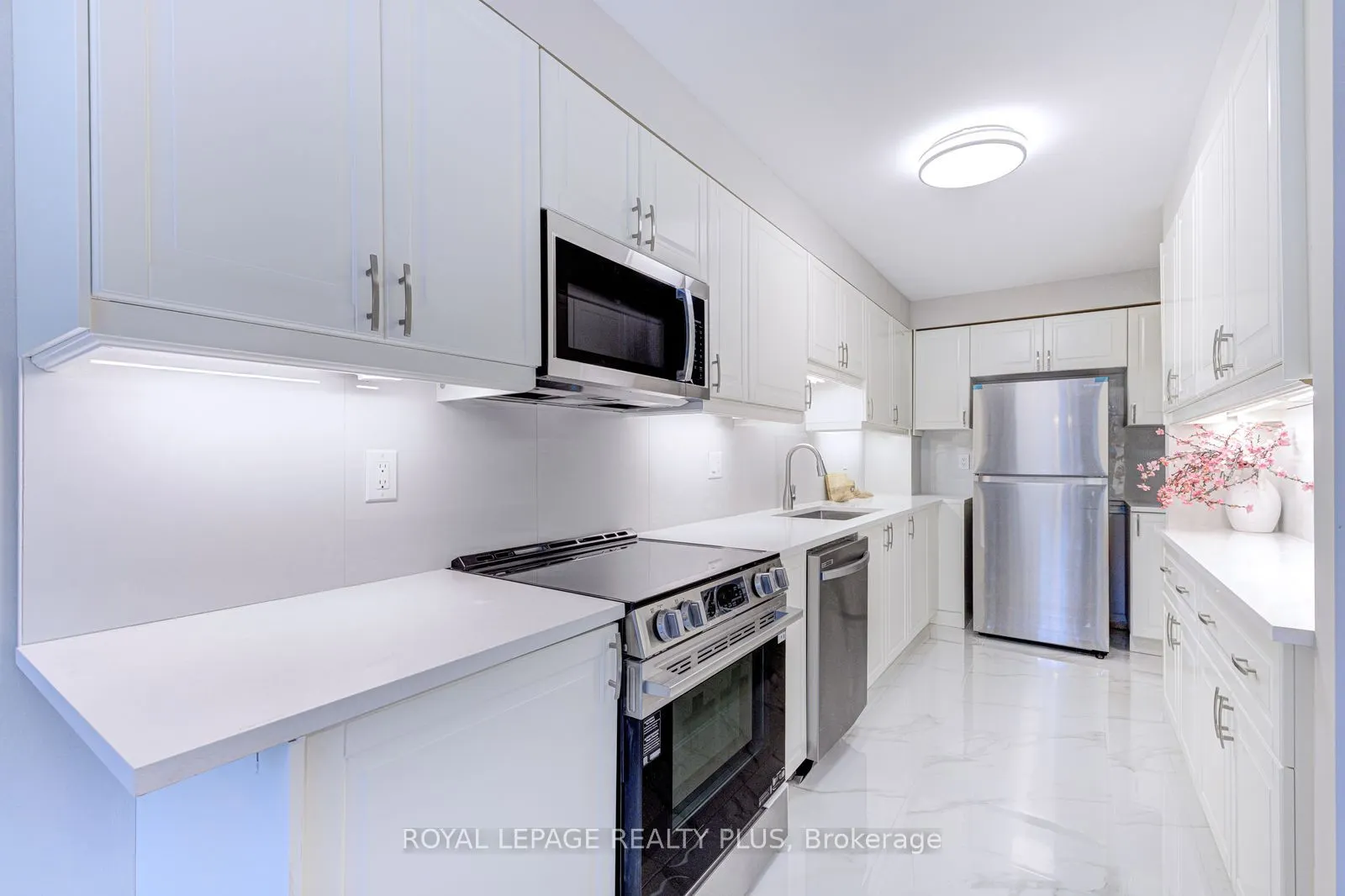 5490 Glen Erin Drive #3