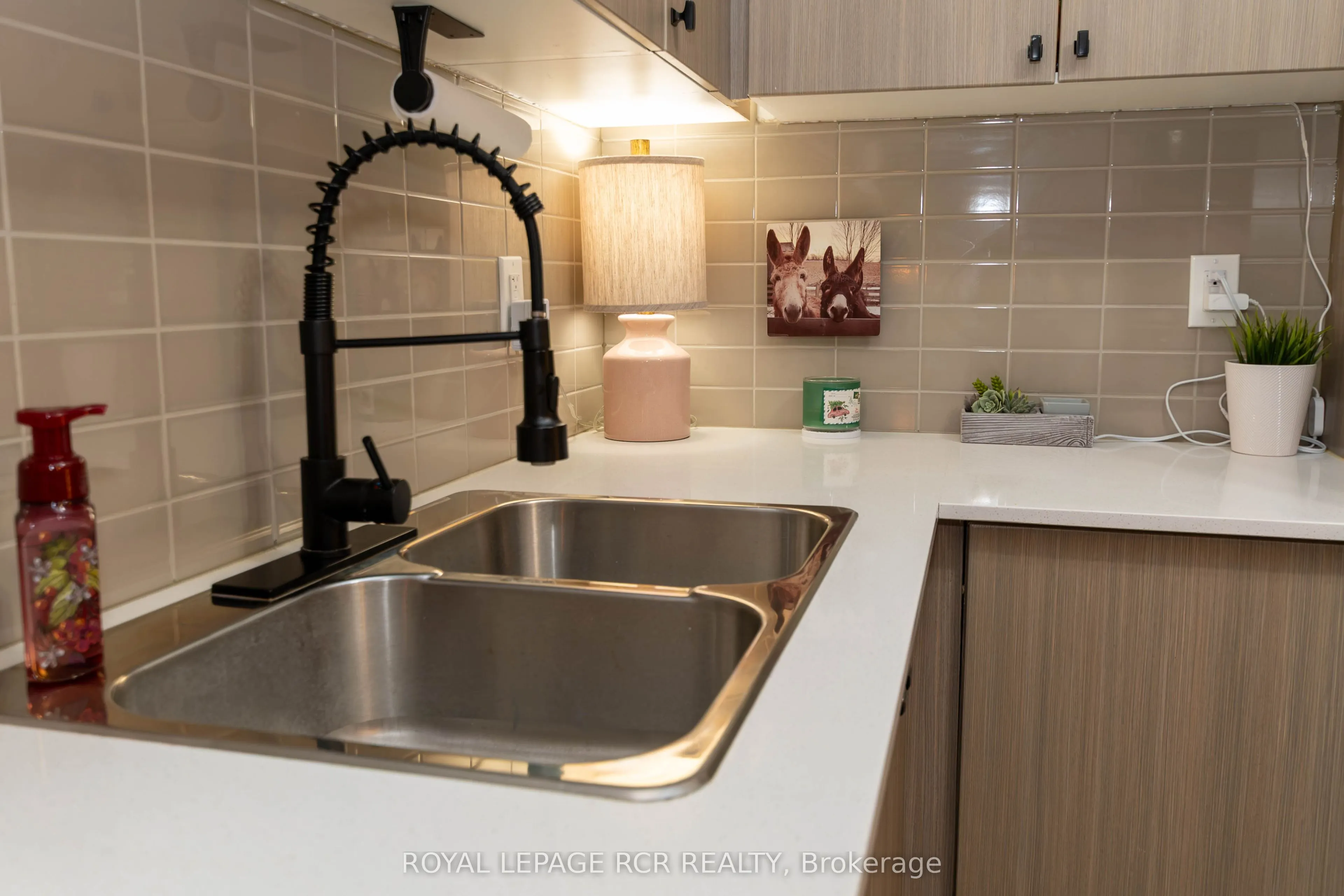 310 Broadway Avenue #309