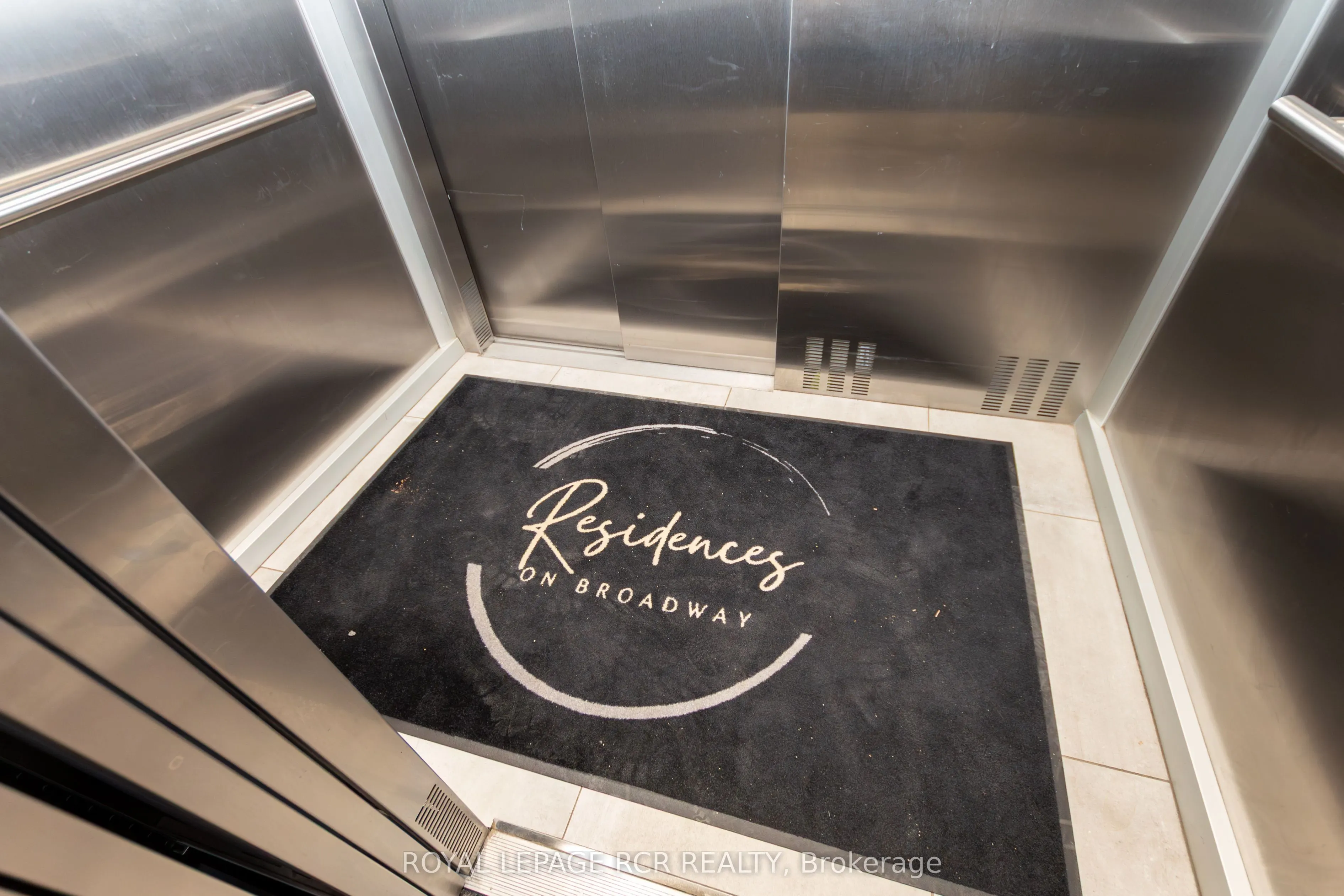 310 Broadway Avenue #309