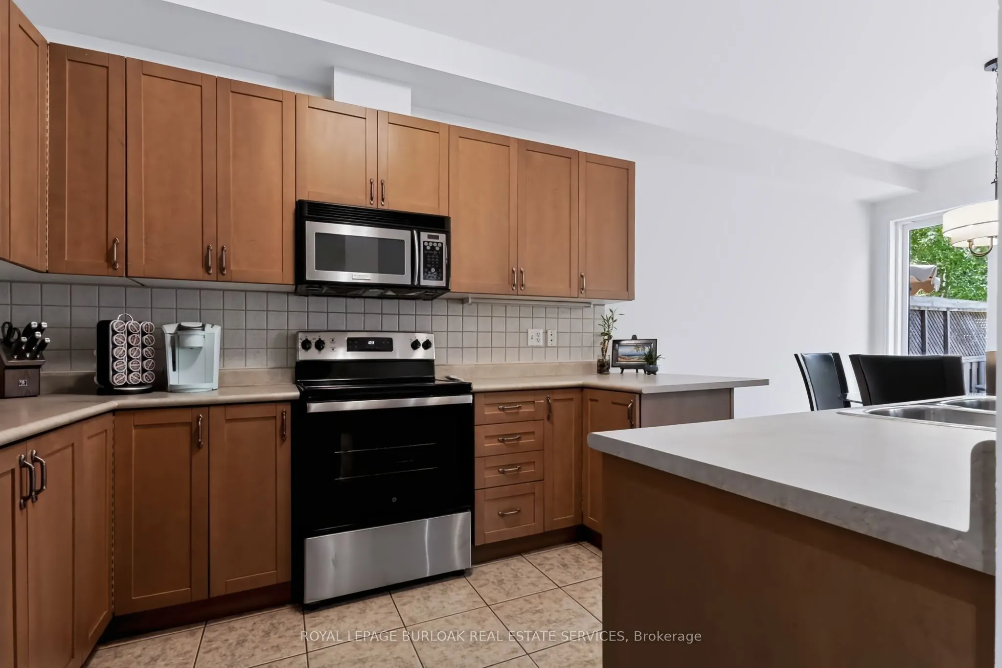 5151 Upper Middle Road #11