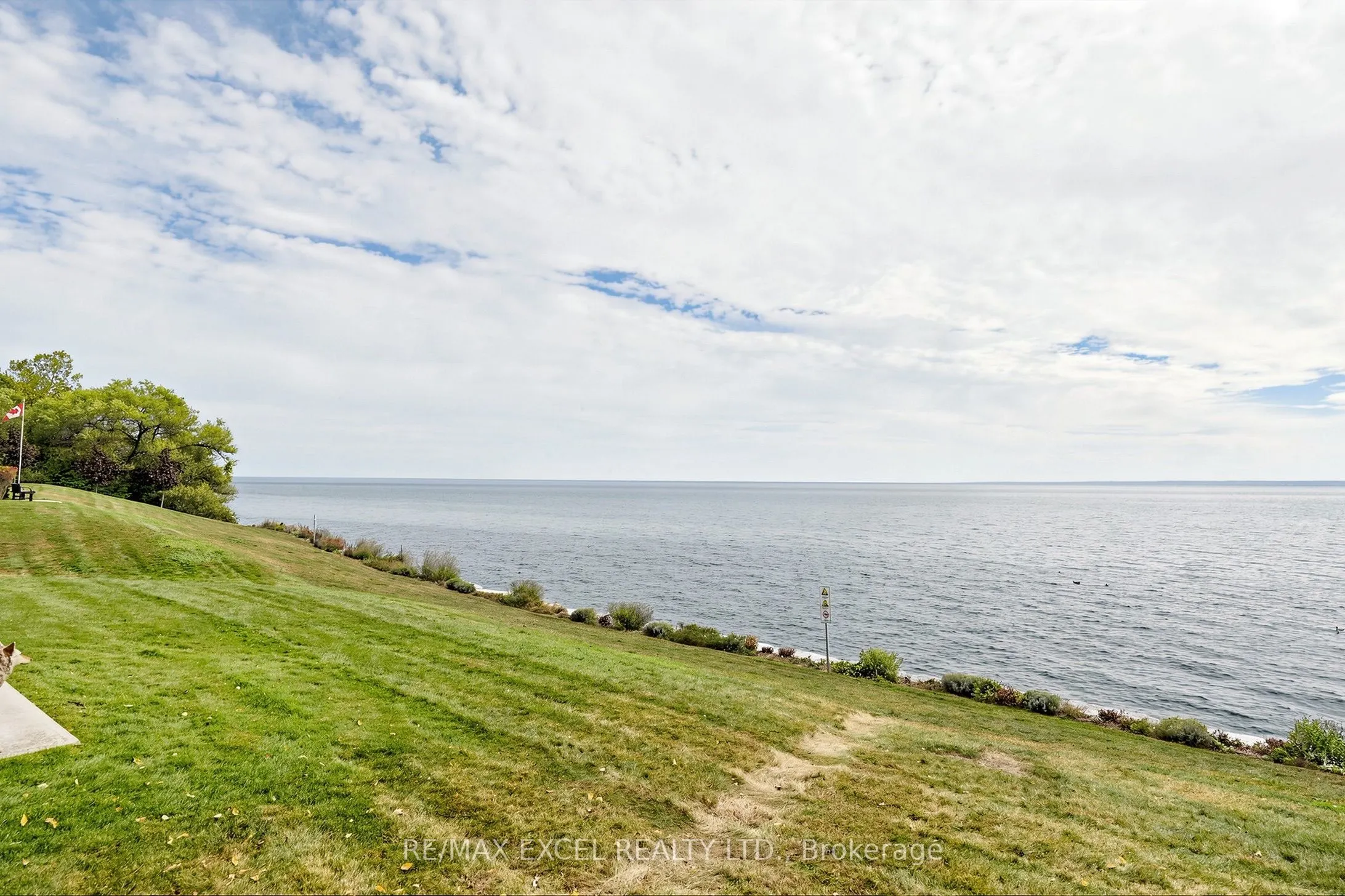 5280 Lakeshore Road #607