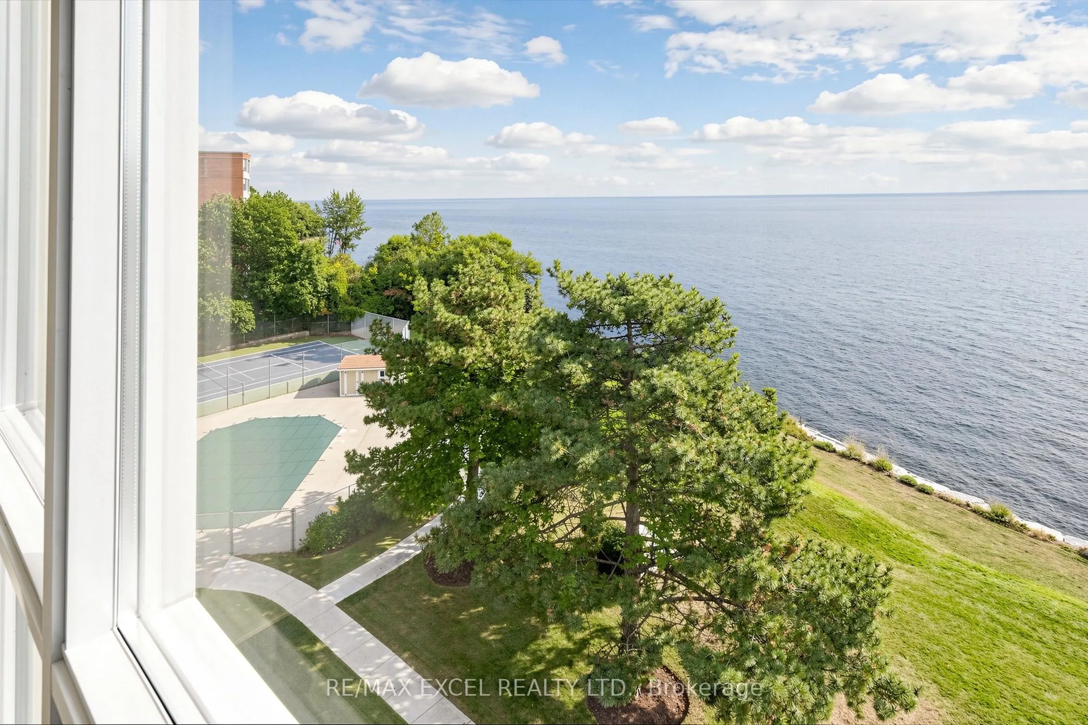 5280 Lakeshore Road #607