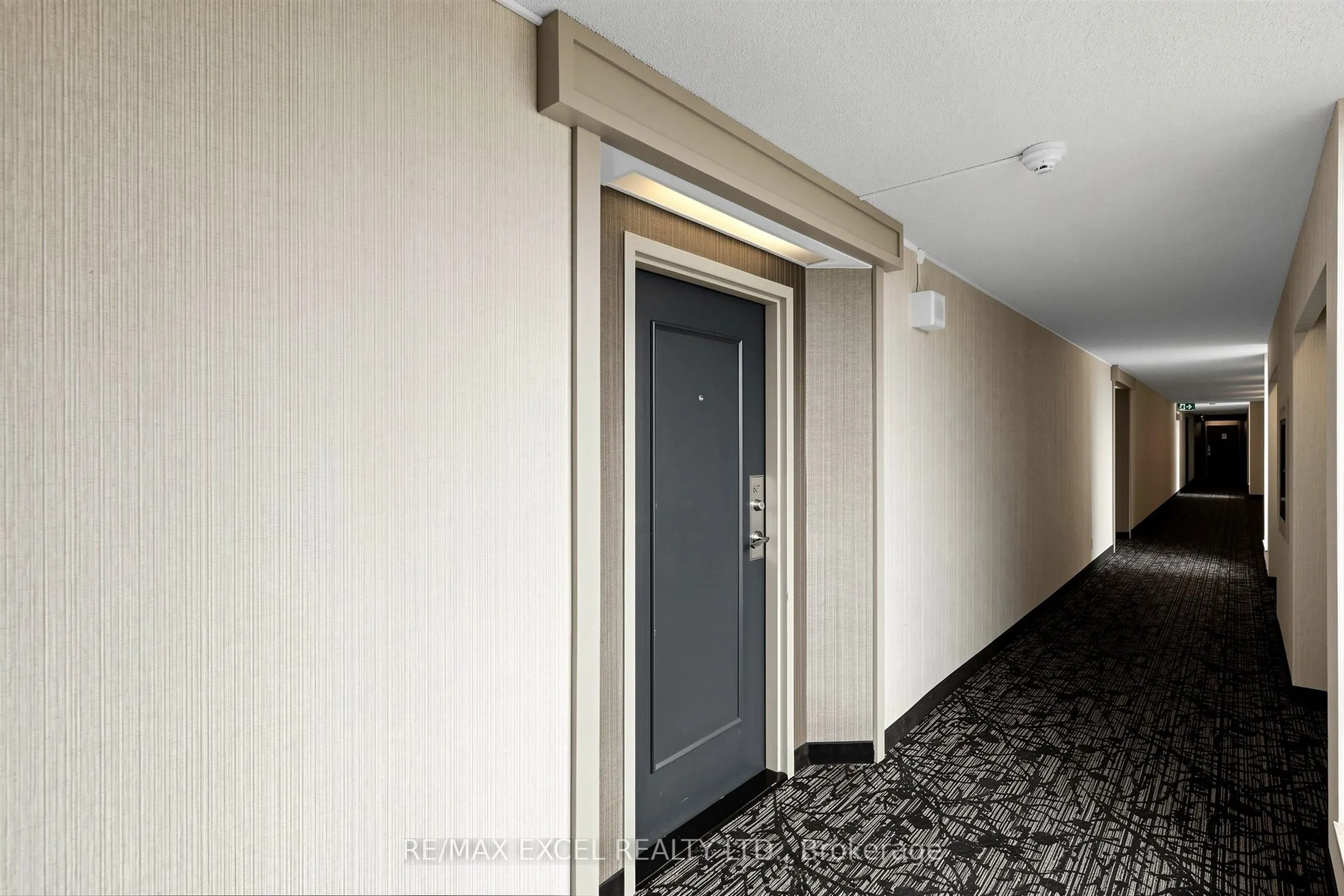 5280 Lakeshore Road #607