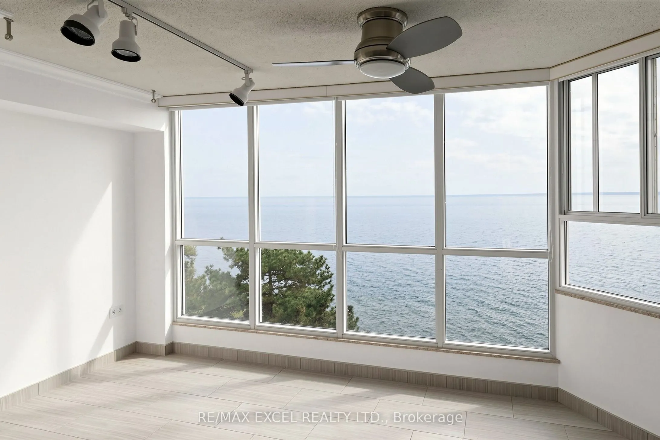 5280 Lakeshore Road #607