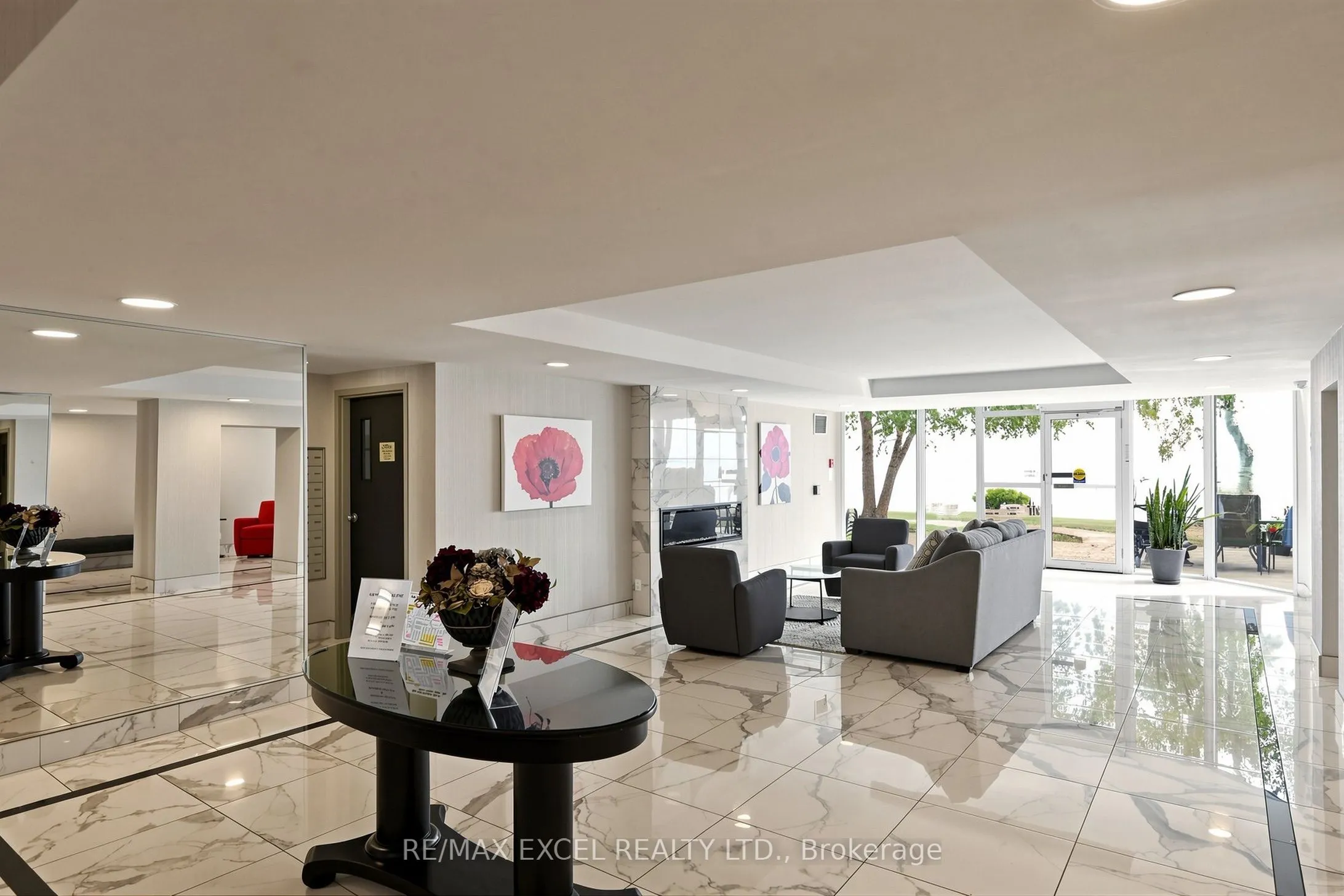 5280 Lakeshore Road #607