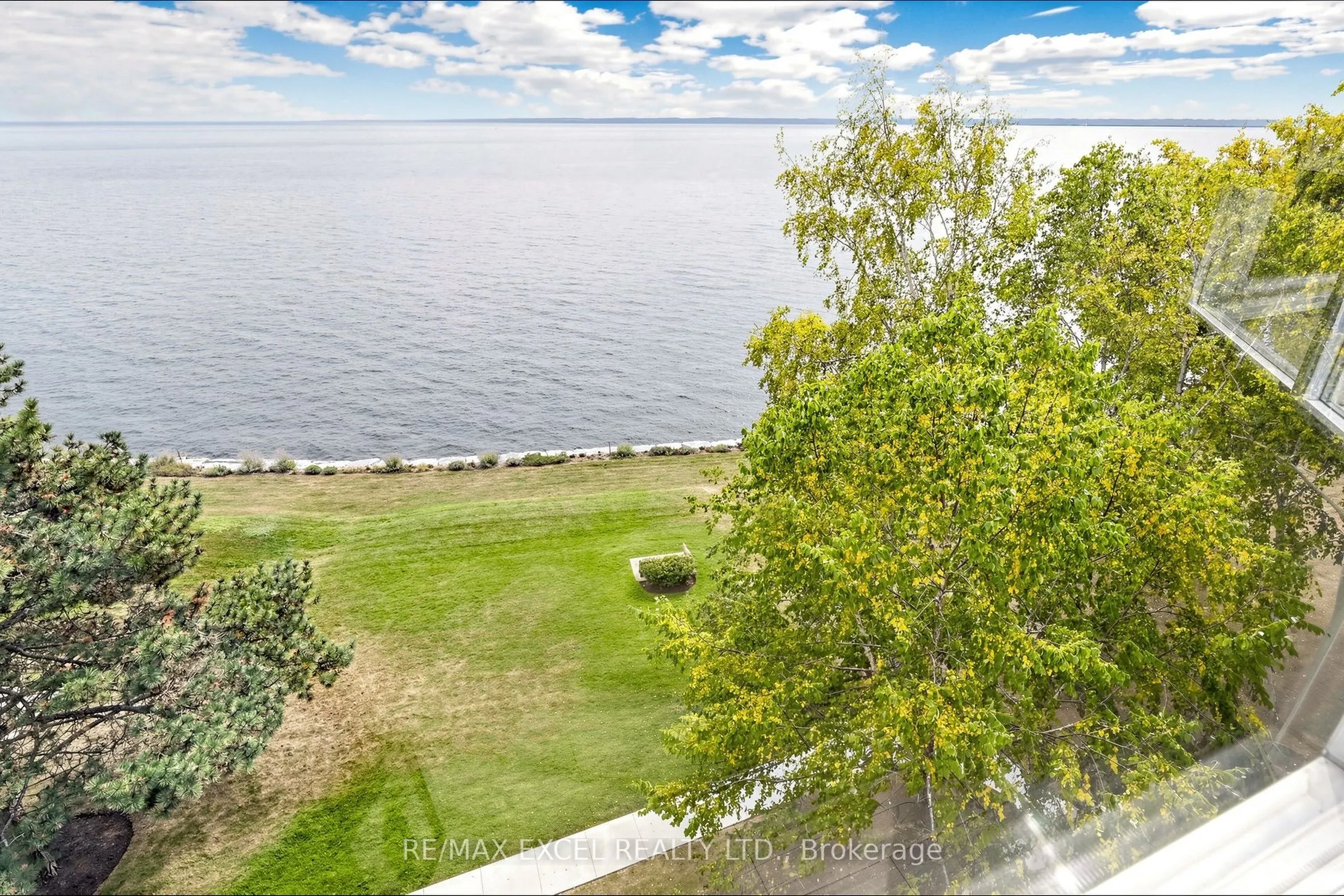 5280 Lakeshore Road #607