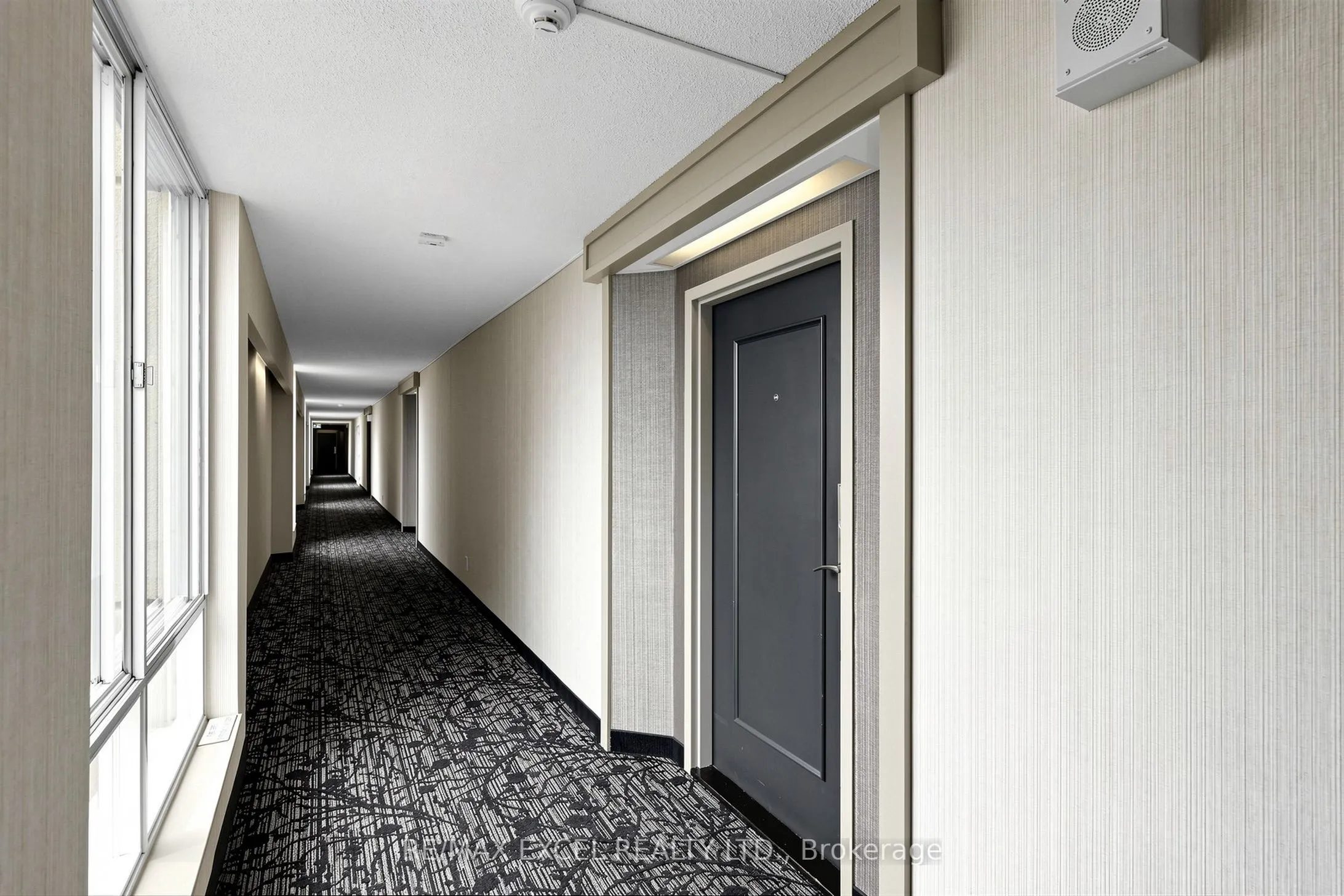 5280 Lakeshore Road #607