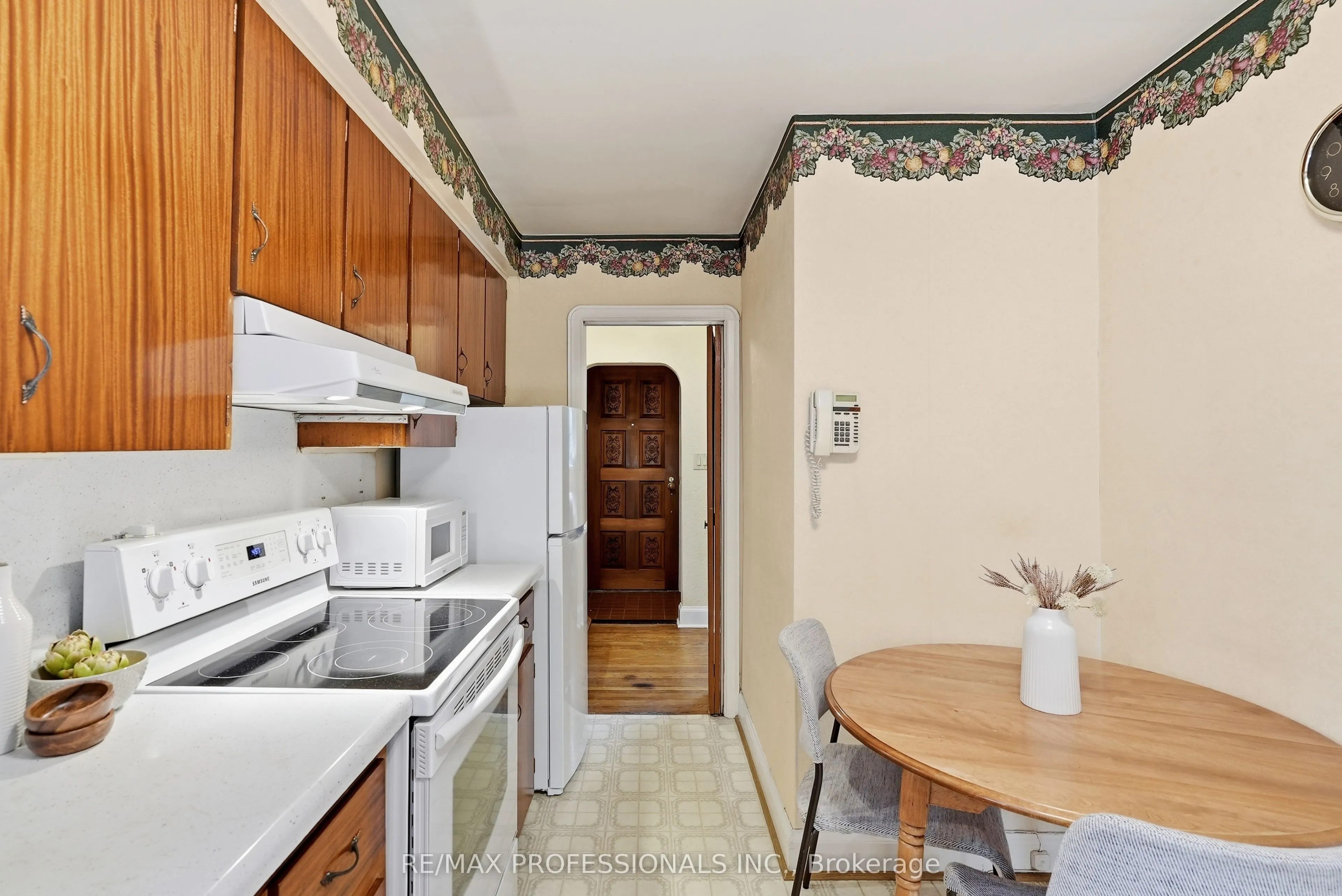 1 Bernice Avenue