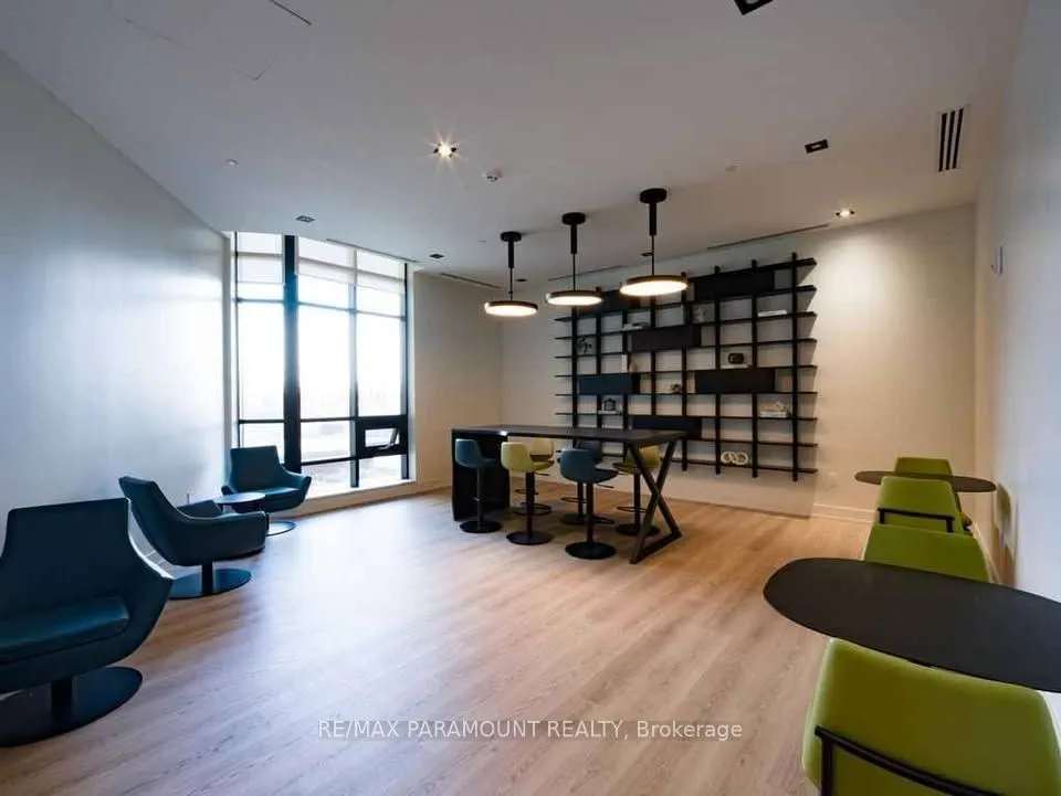 209 Steeles Avenue W #1609