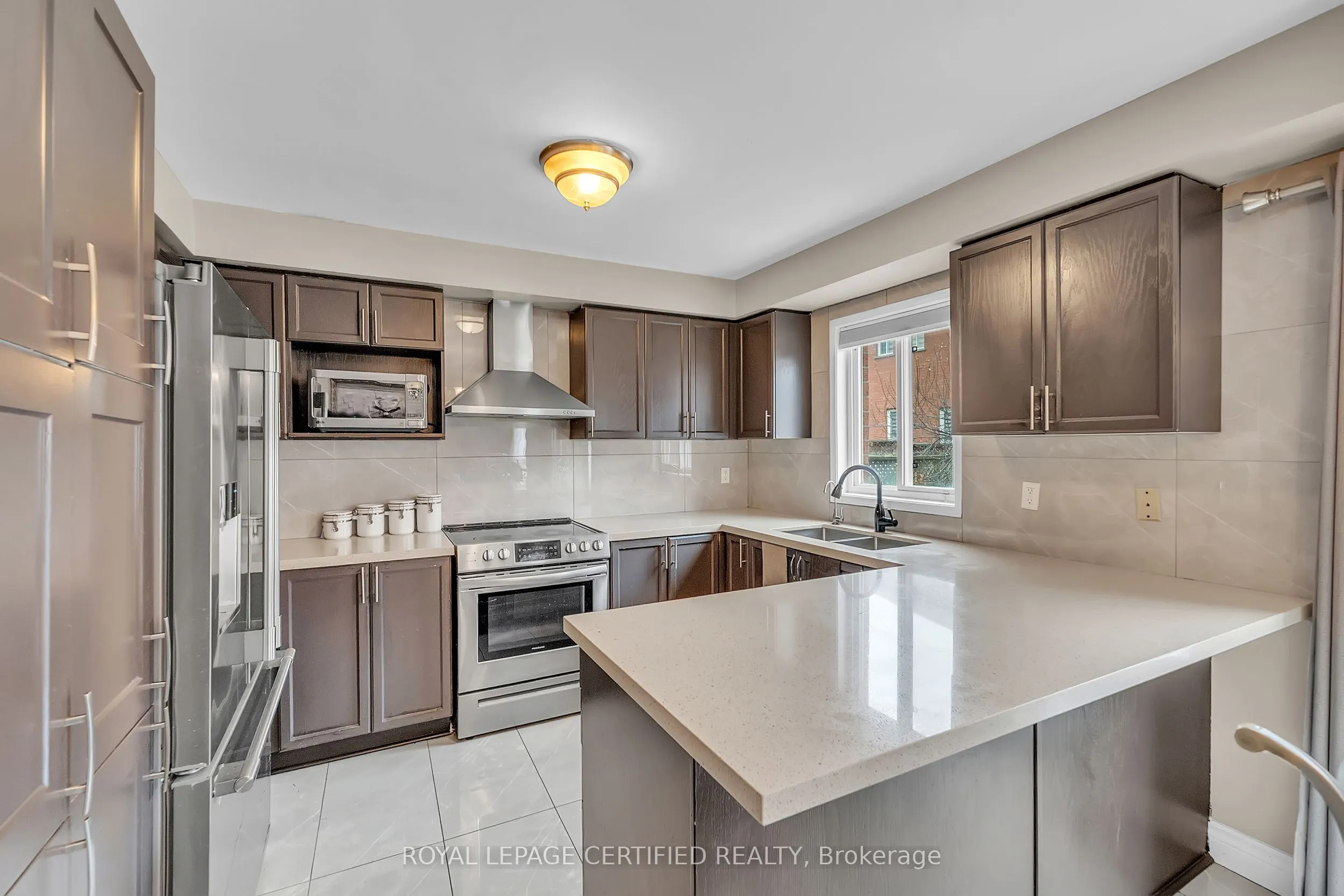 17 Chestermere Crescent