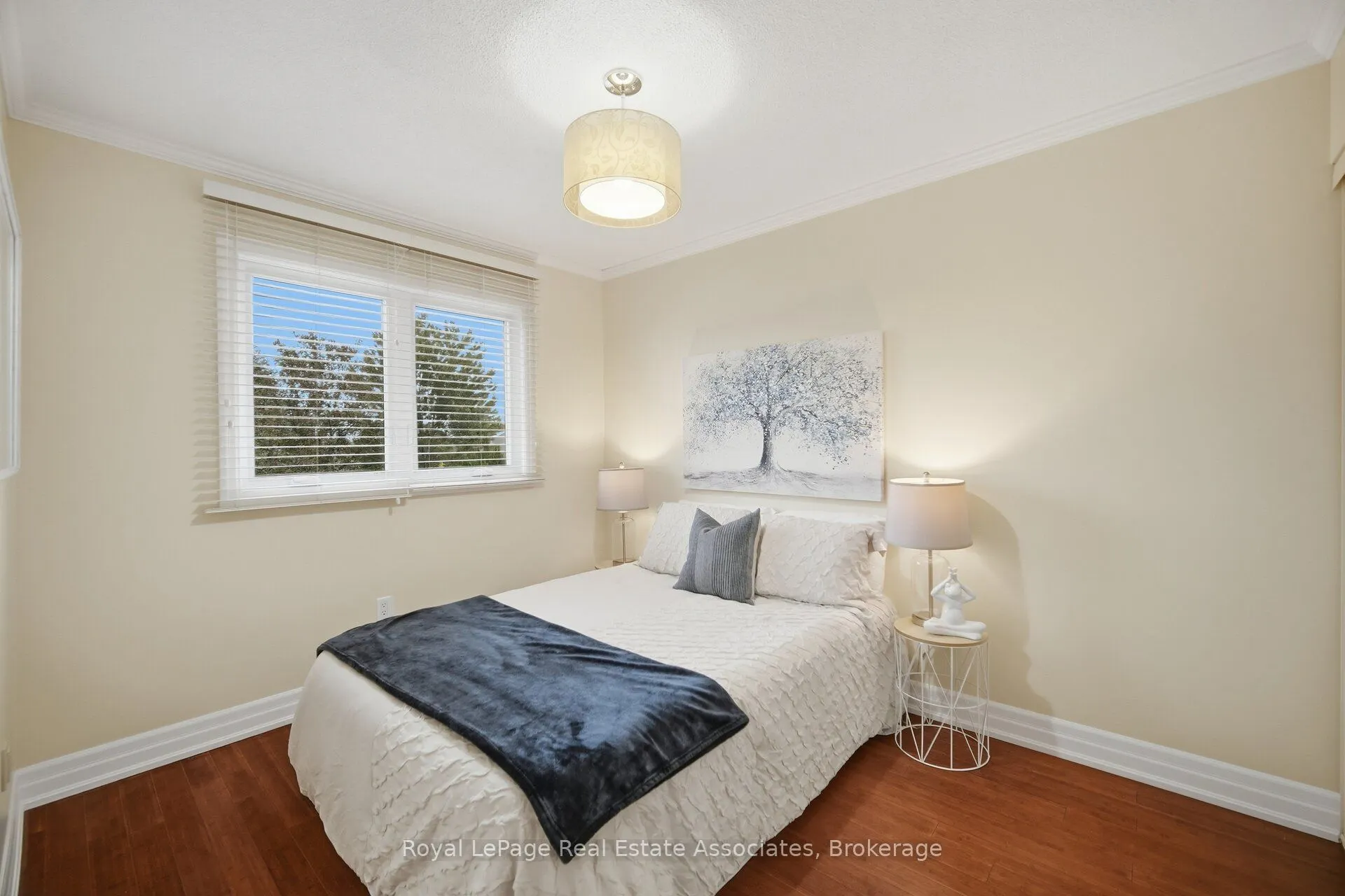 5923 Tweed Court