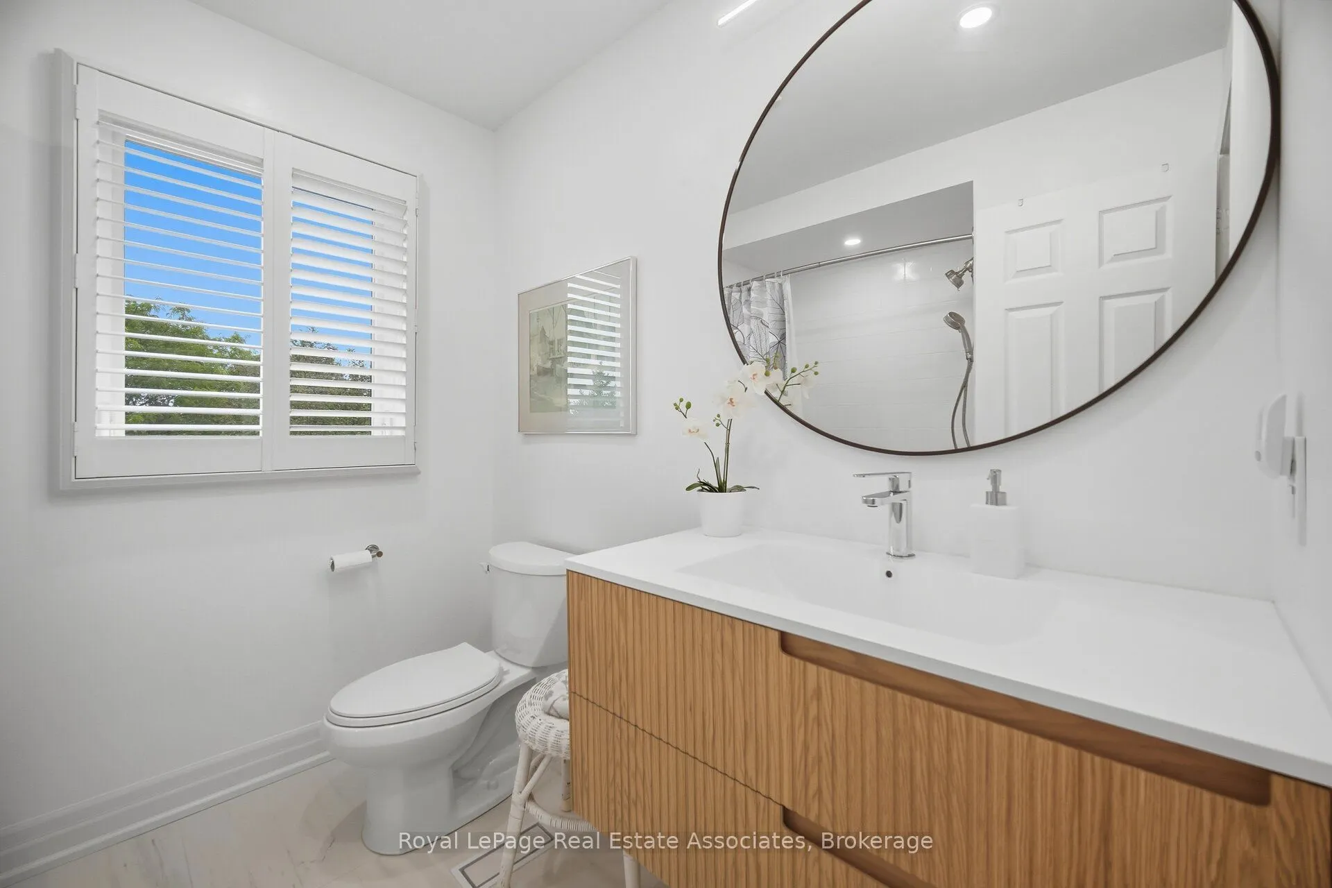 5923 Tweed Court