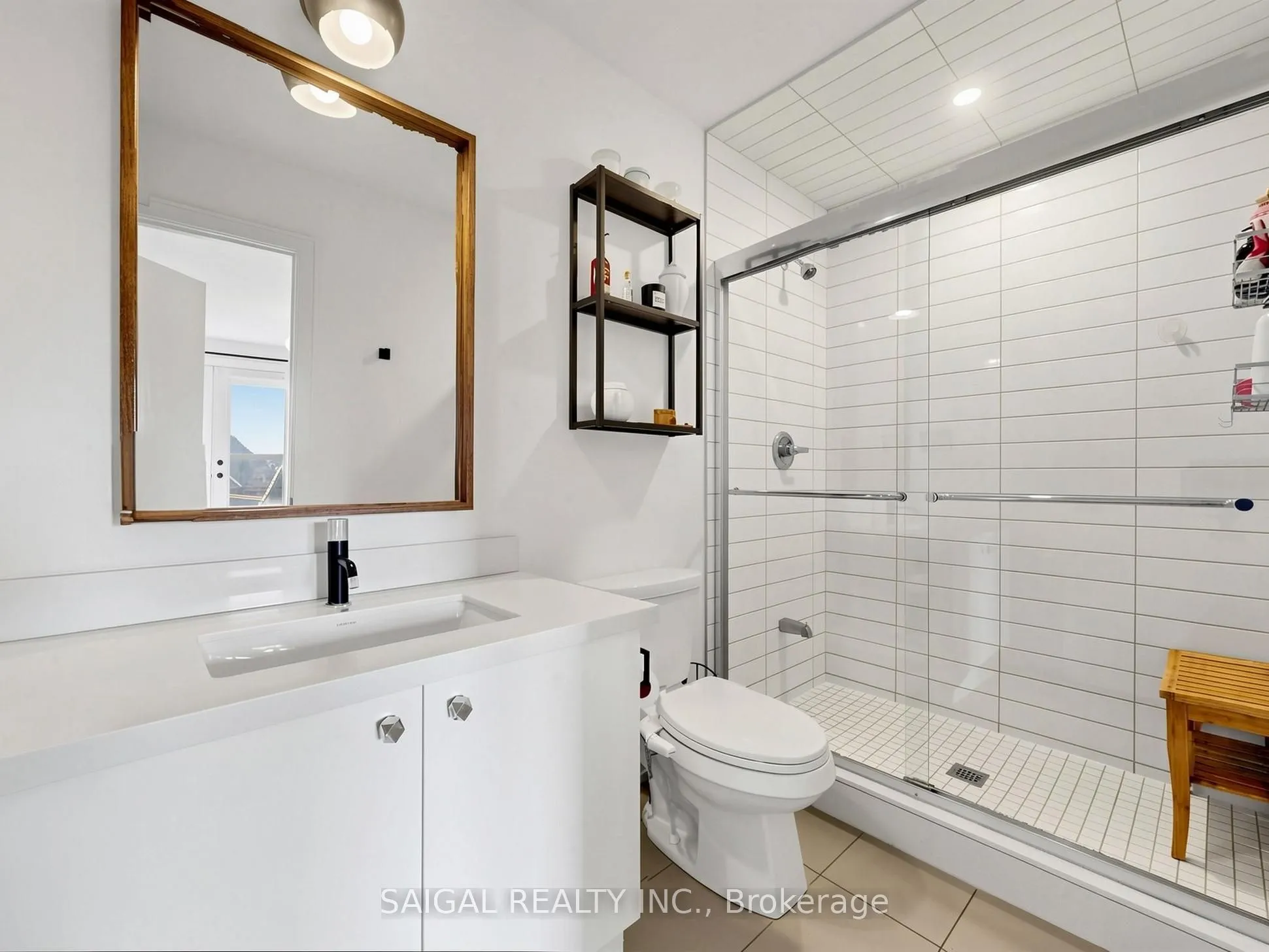 1347 Clarriage Court