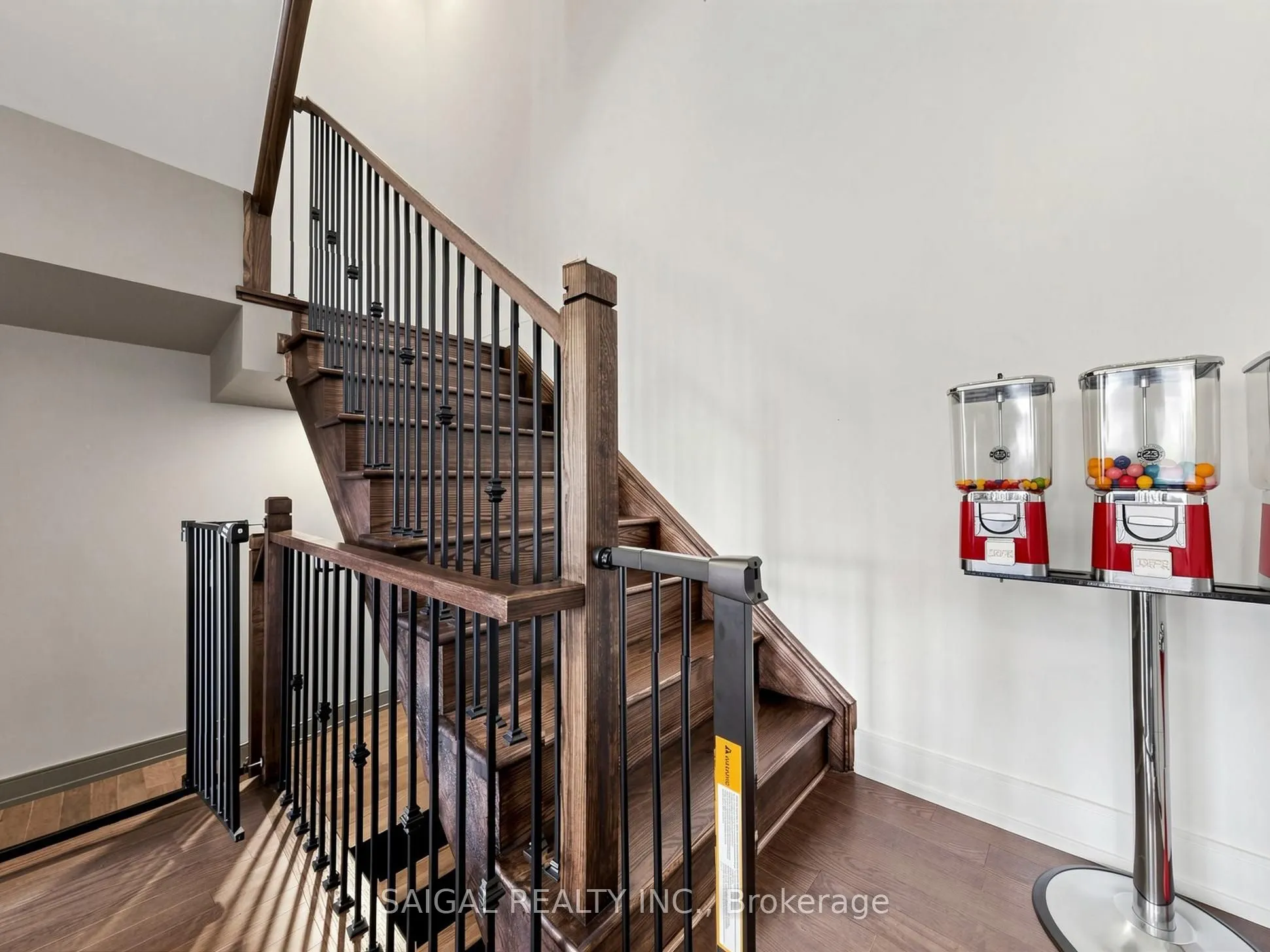 1347 Clarriage Court