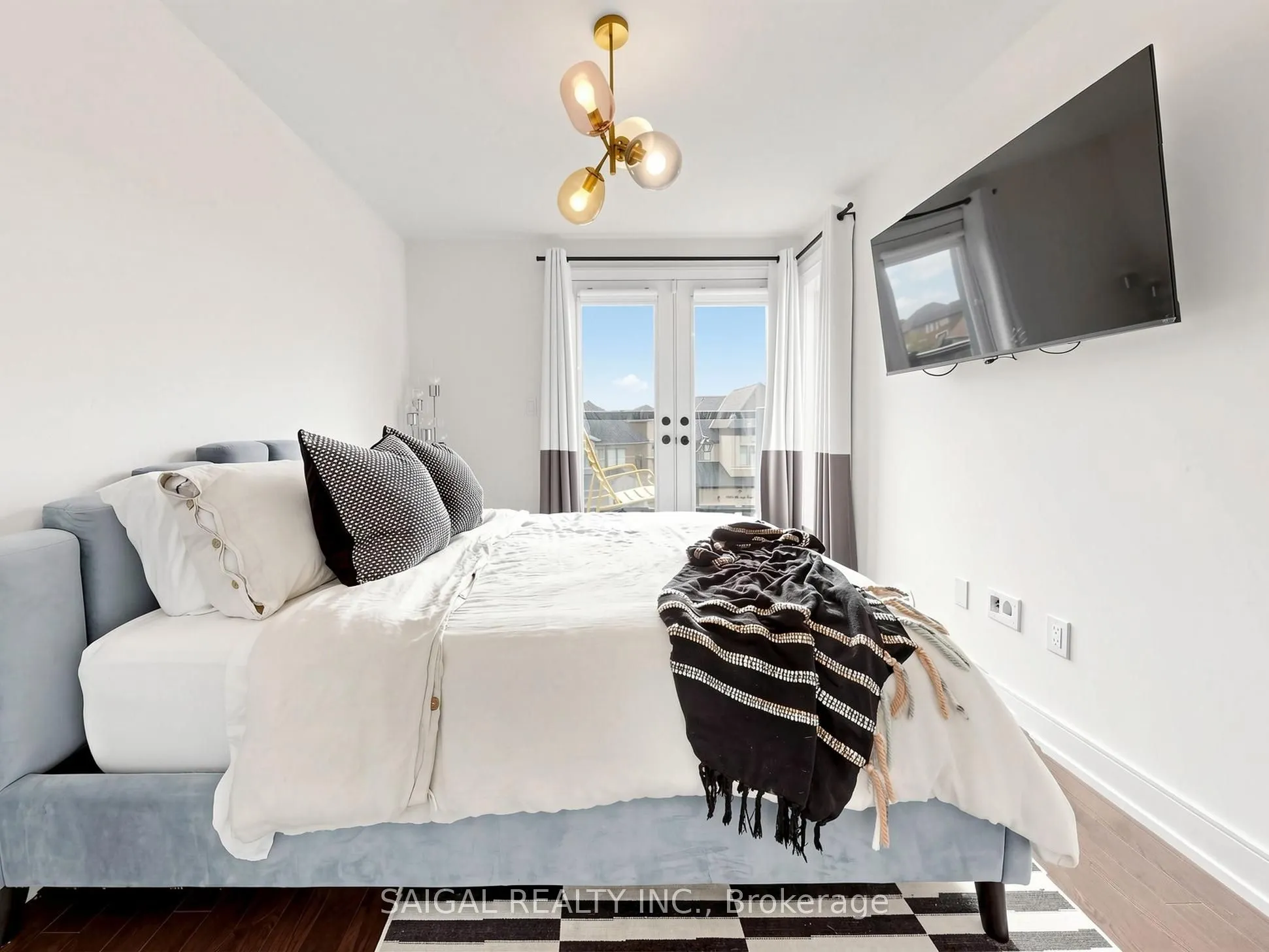1347 Clarriage Court