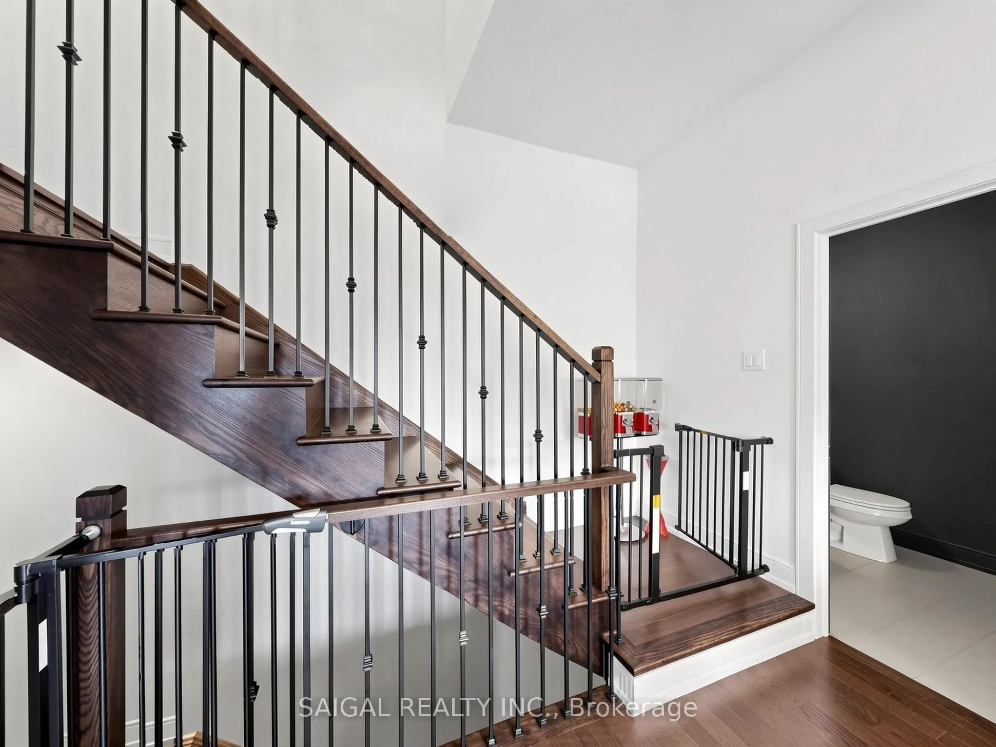 1347 Clarriage Court