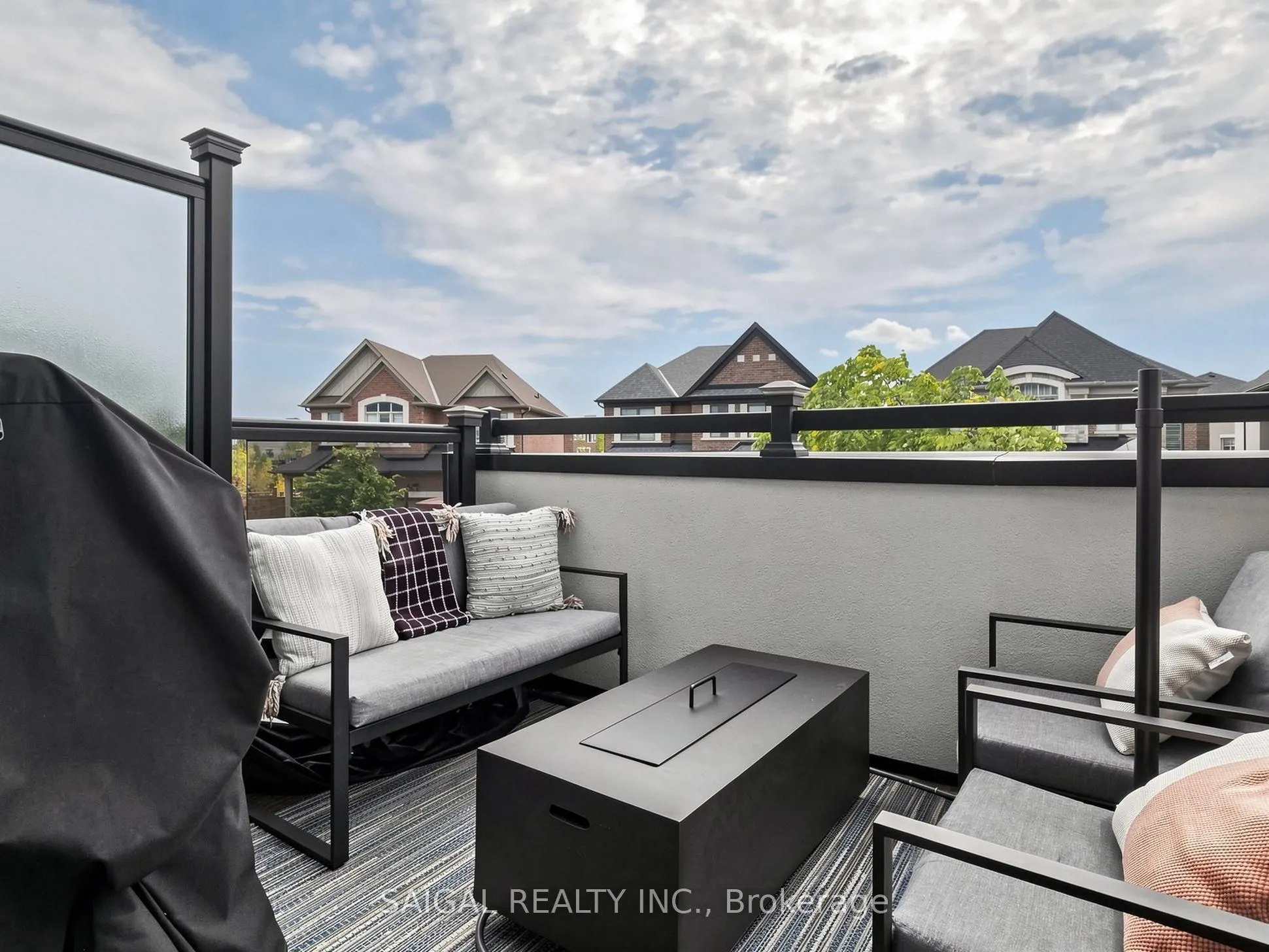 1347 Clarriage Court