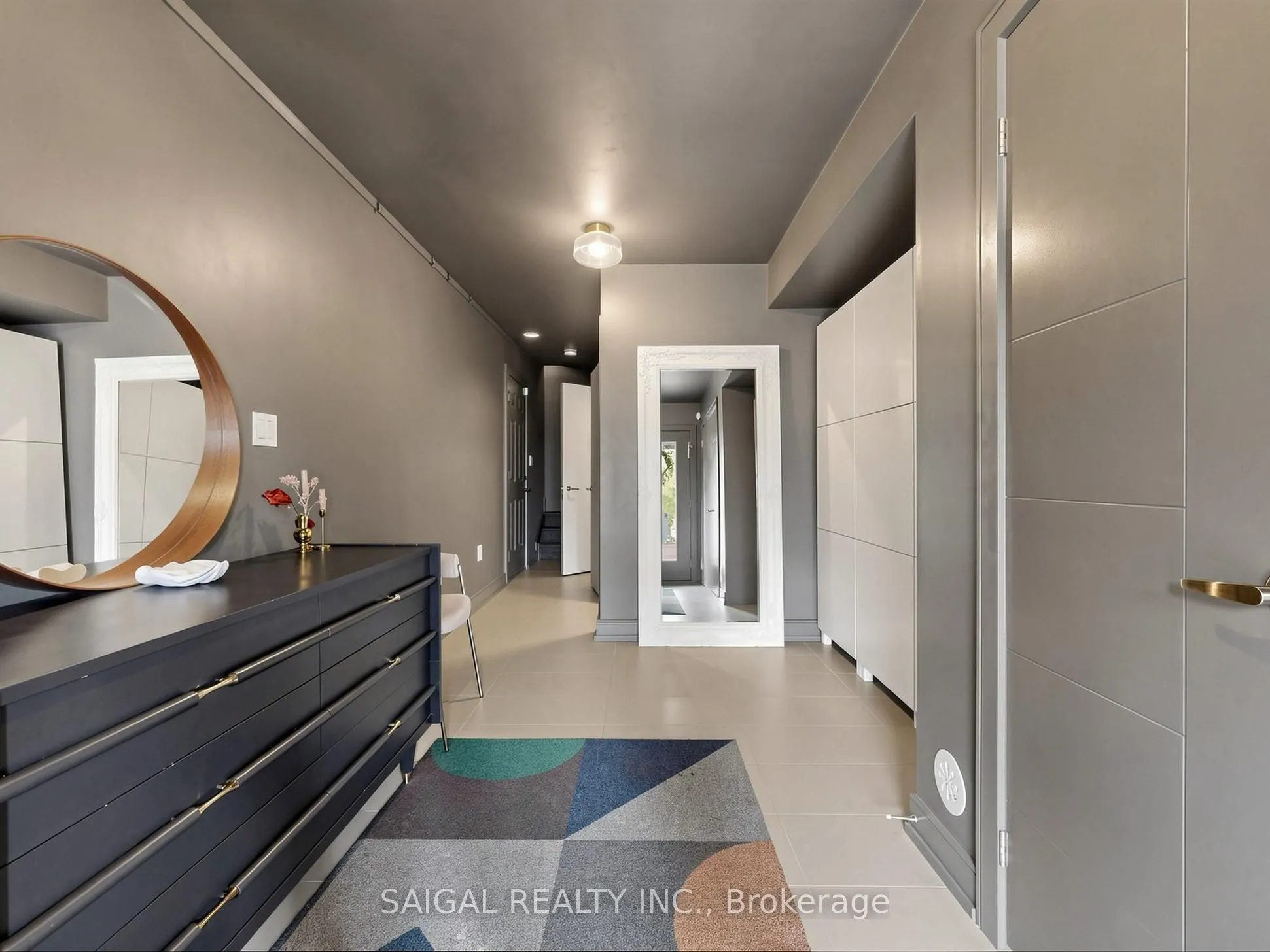 1347 Clarriage Court