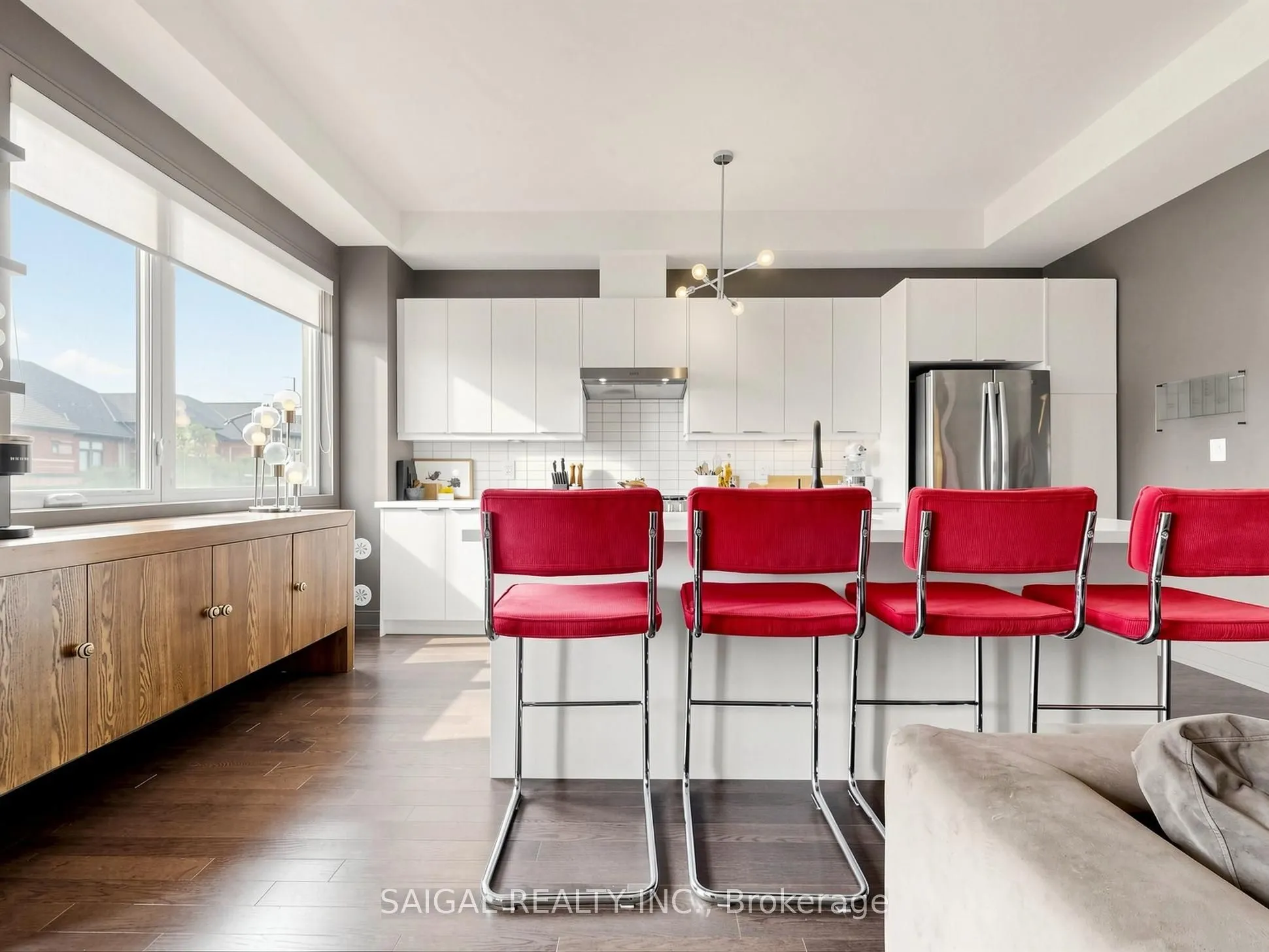 1347 Clarriage Court