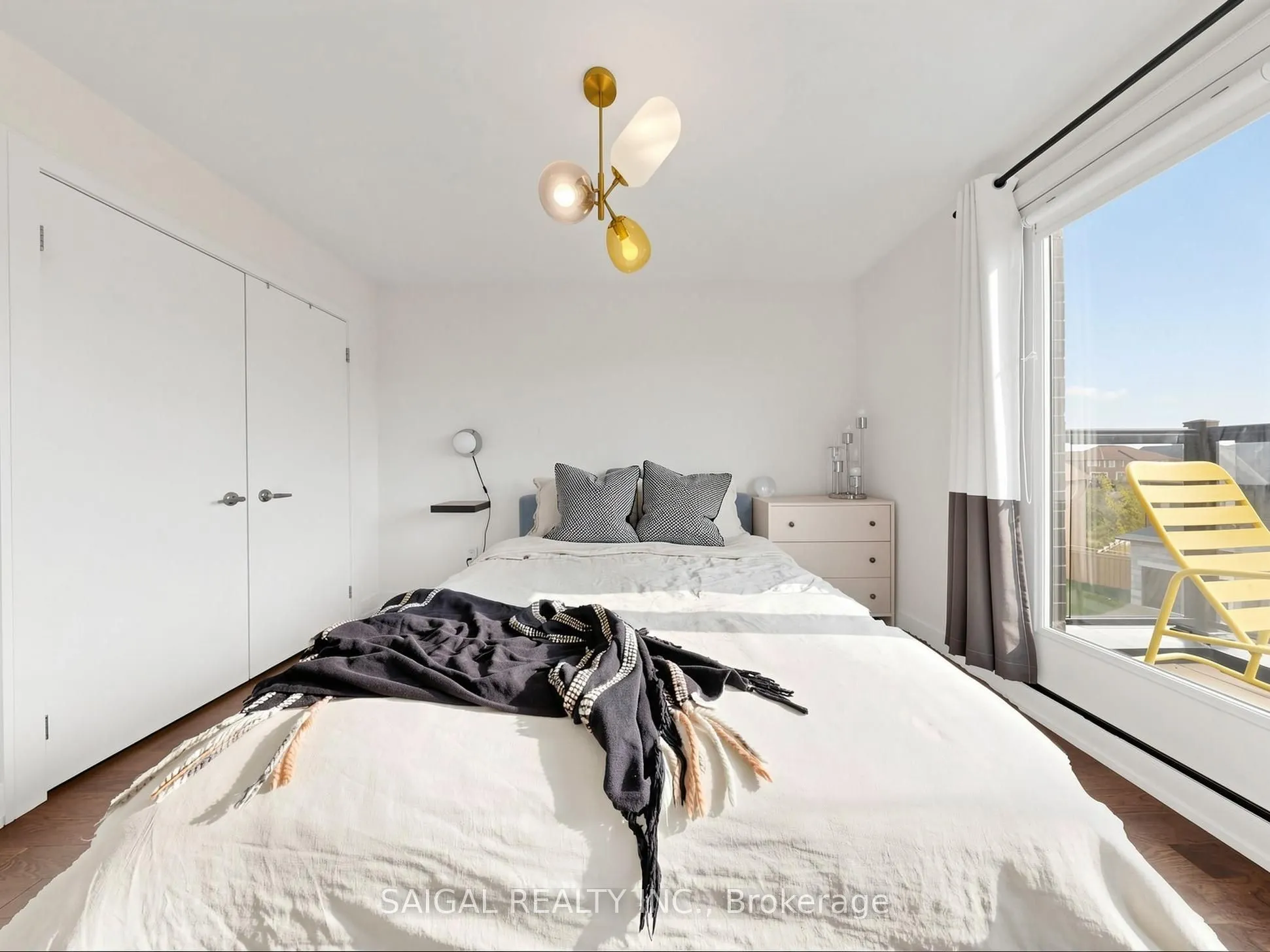 1347 Clarriage Court