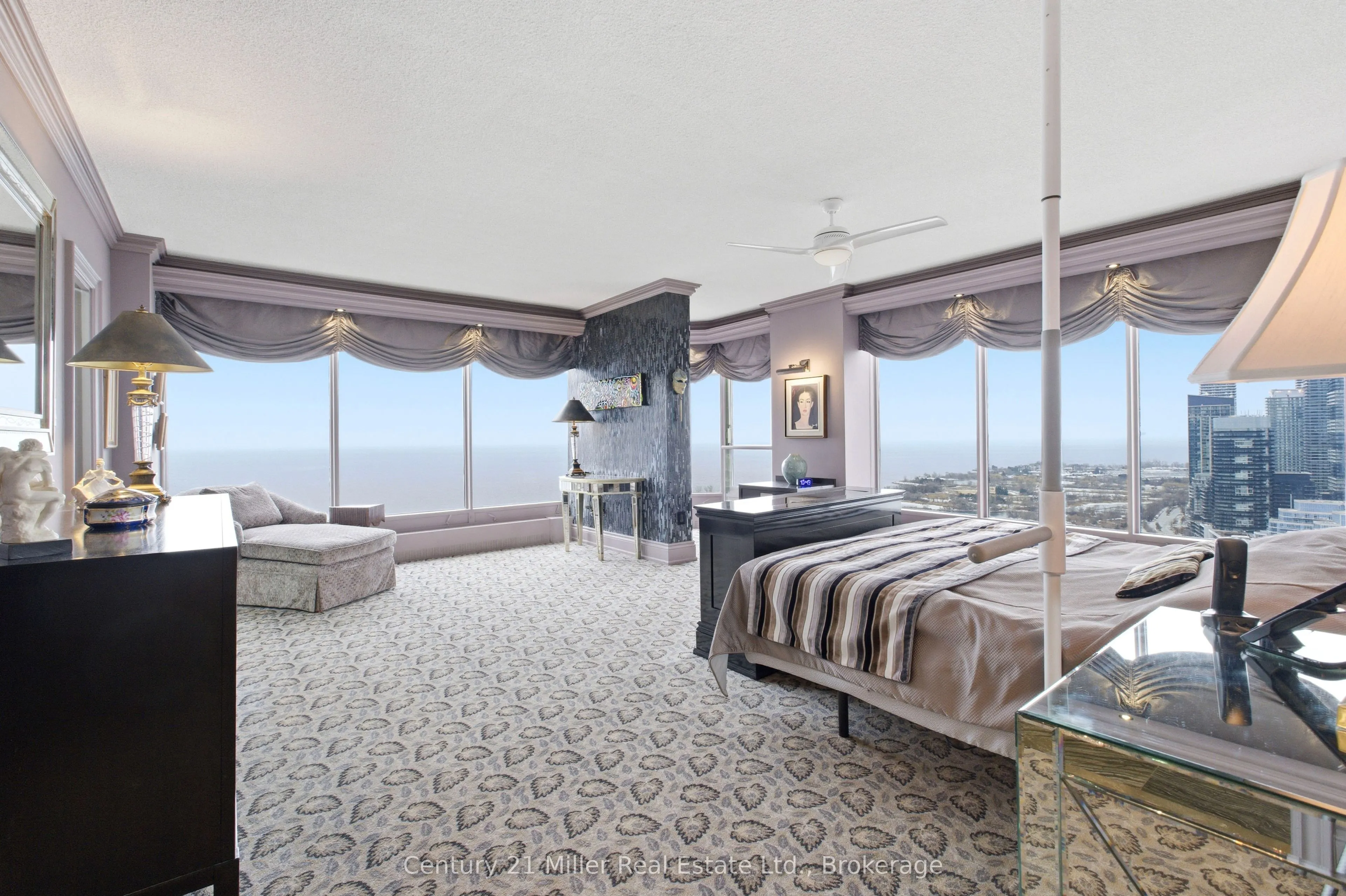 2045 Lake Shore Boulevard W #3606