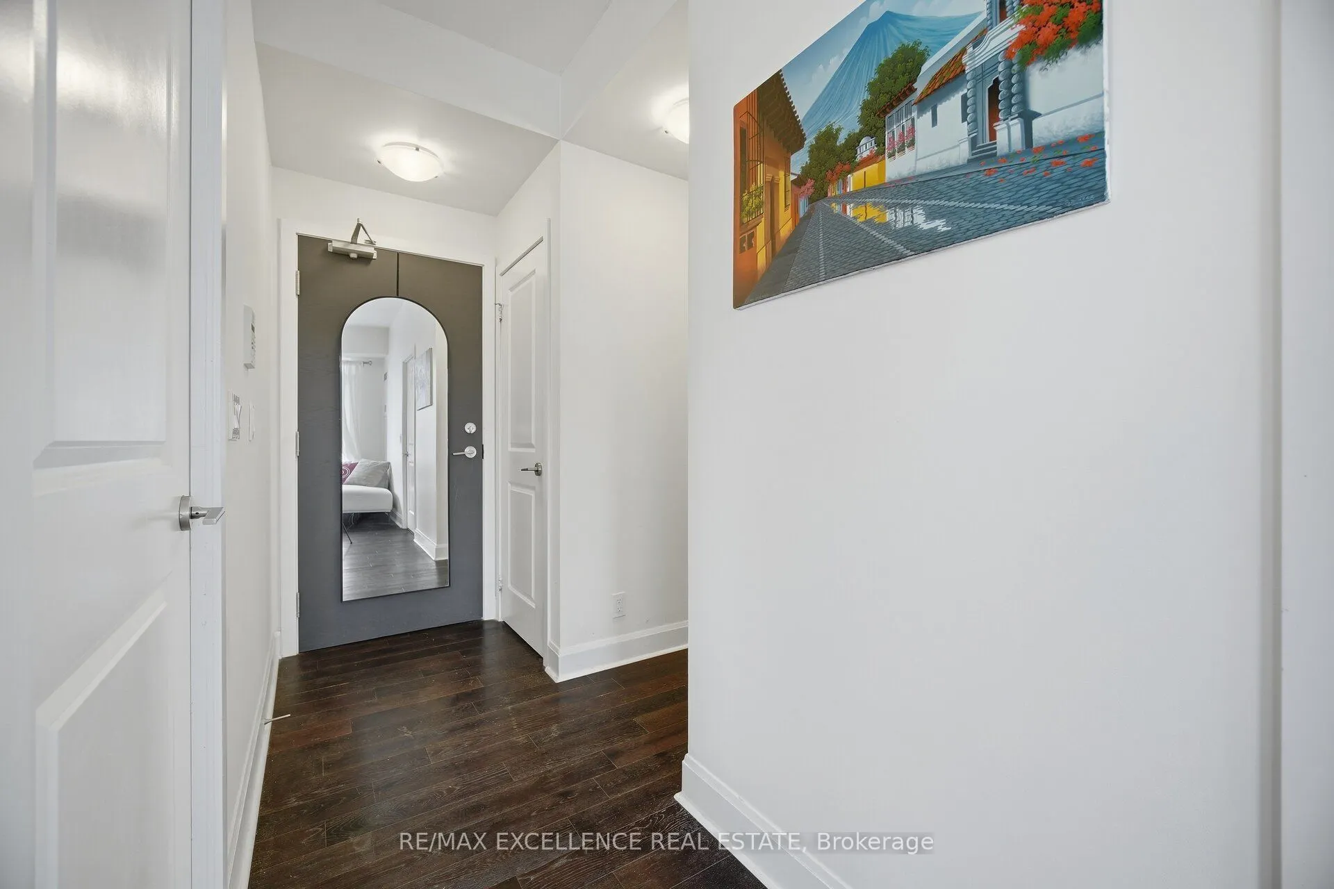 33 Shore Breeze Drive #1208