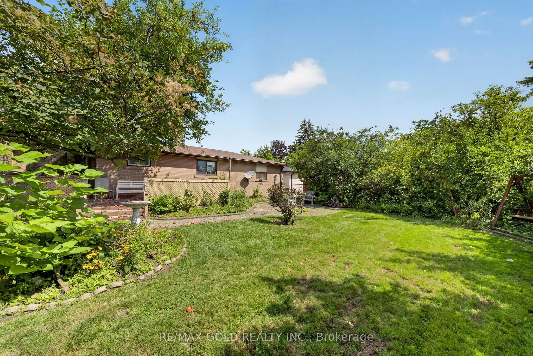 25 Drayton Crescent