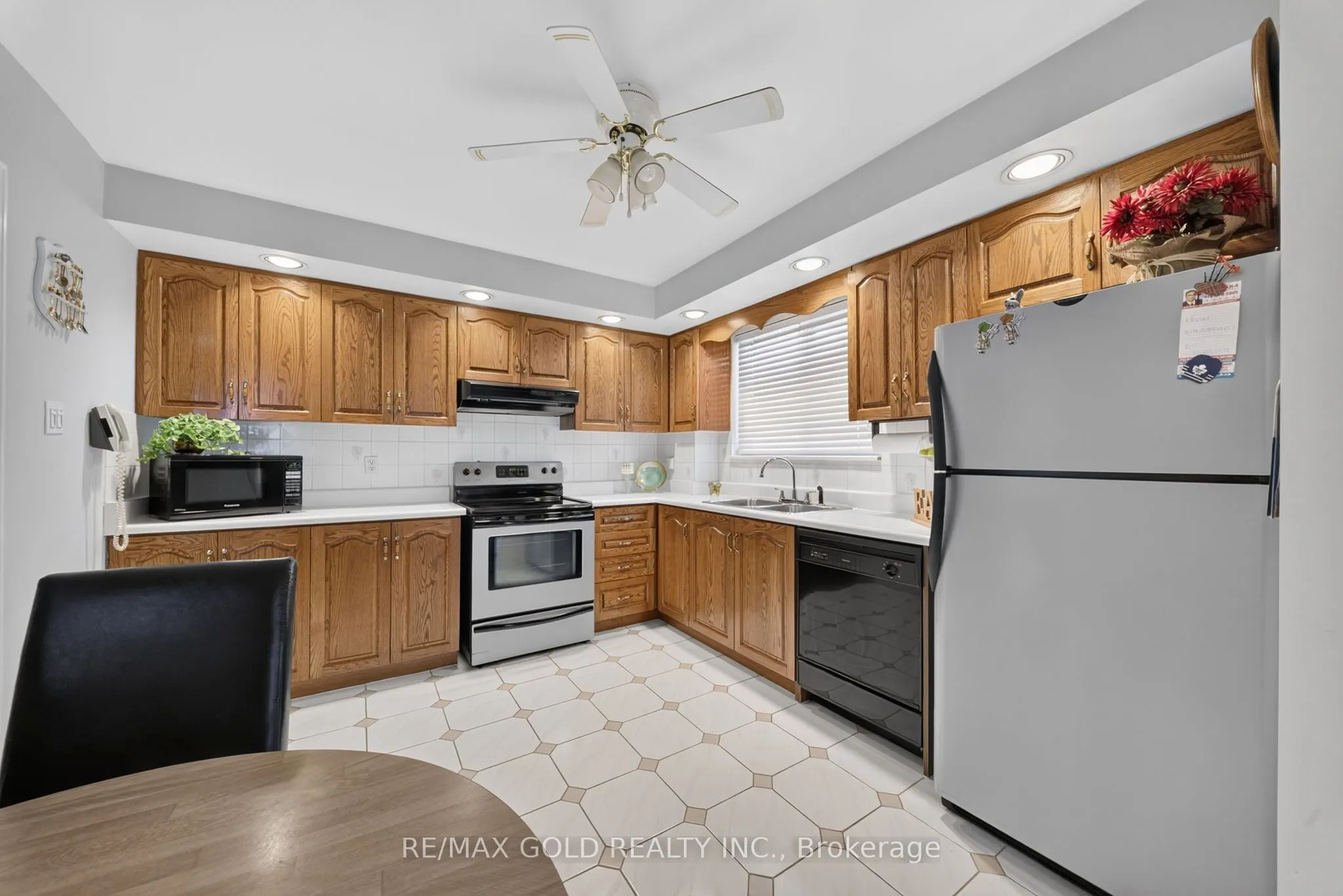 25 Drayton Crescent