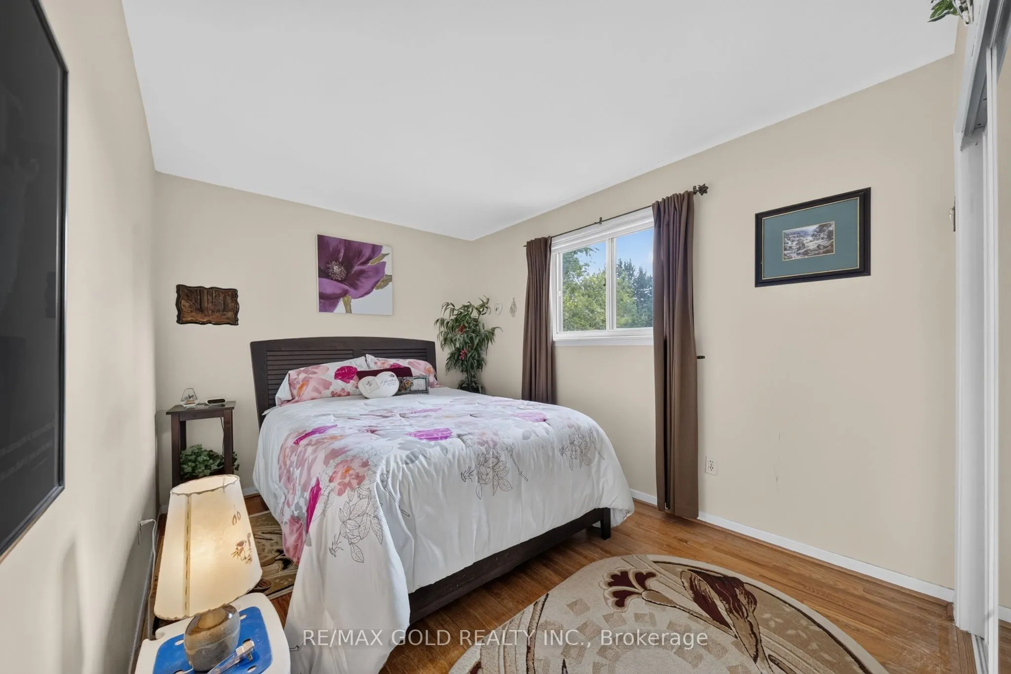 25 Drayton Crescent