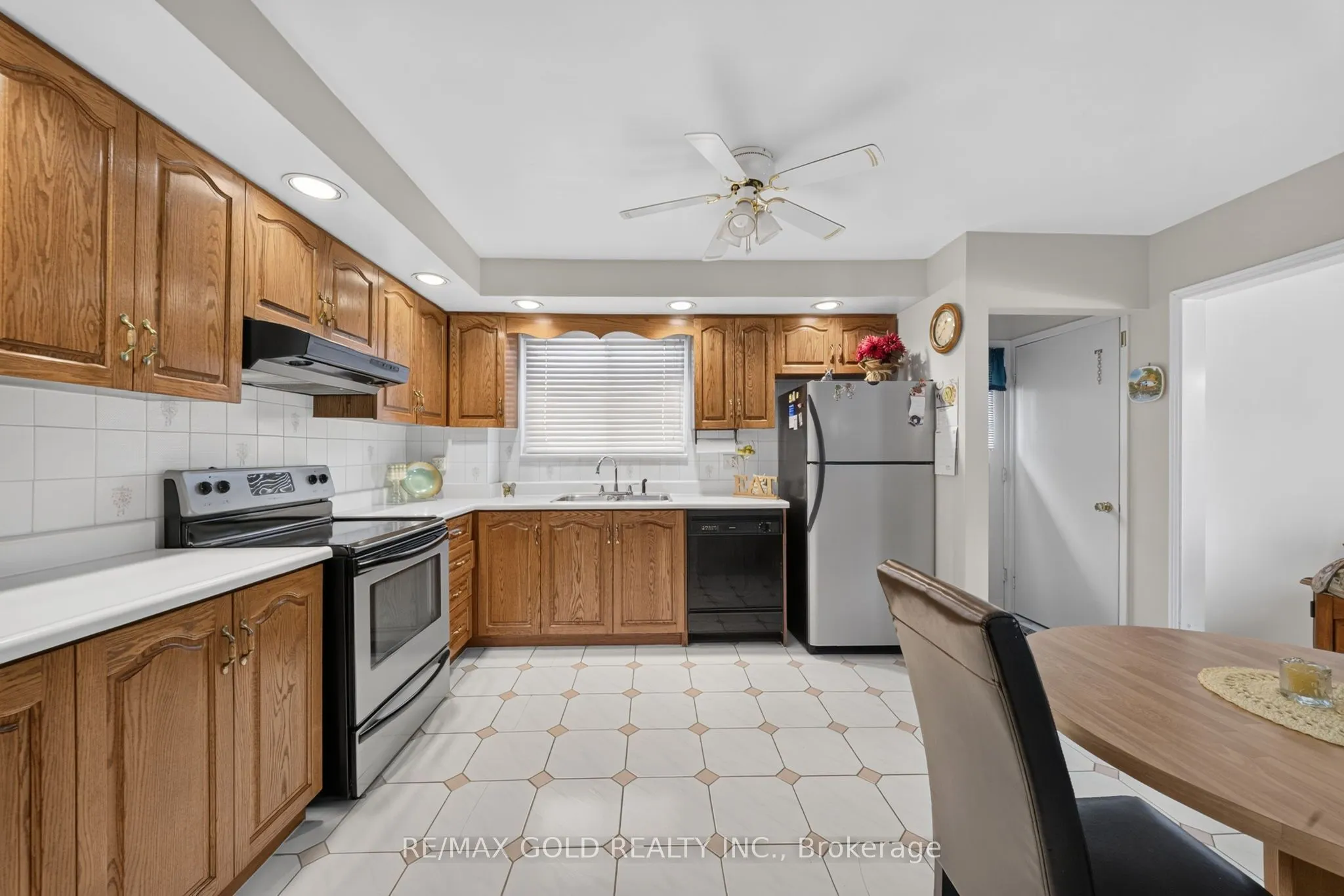 25 Drayton Crescent