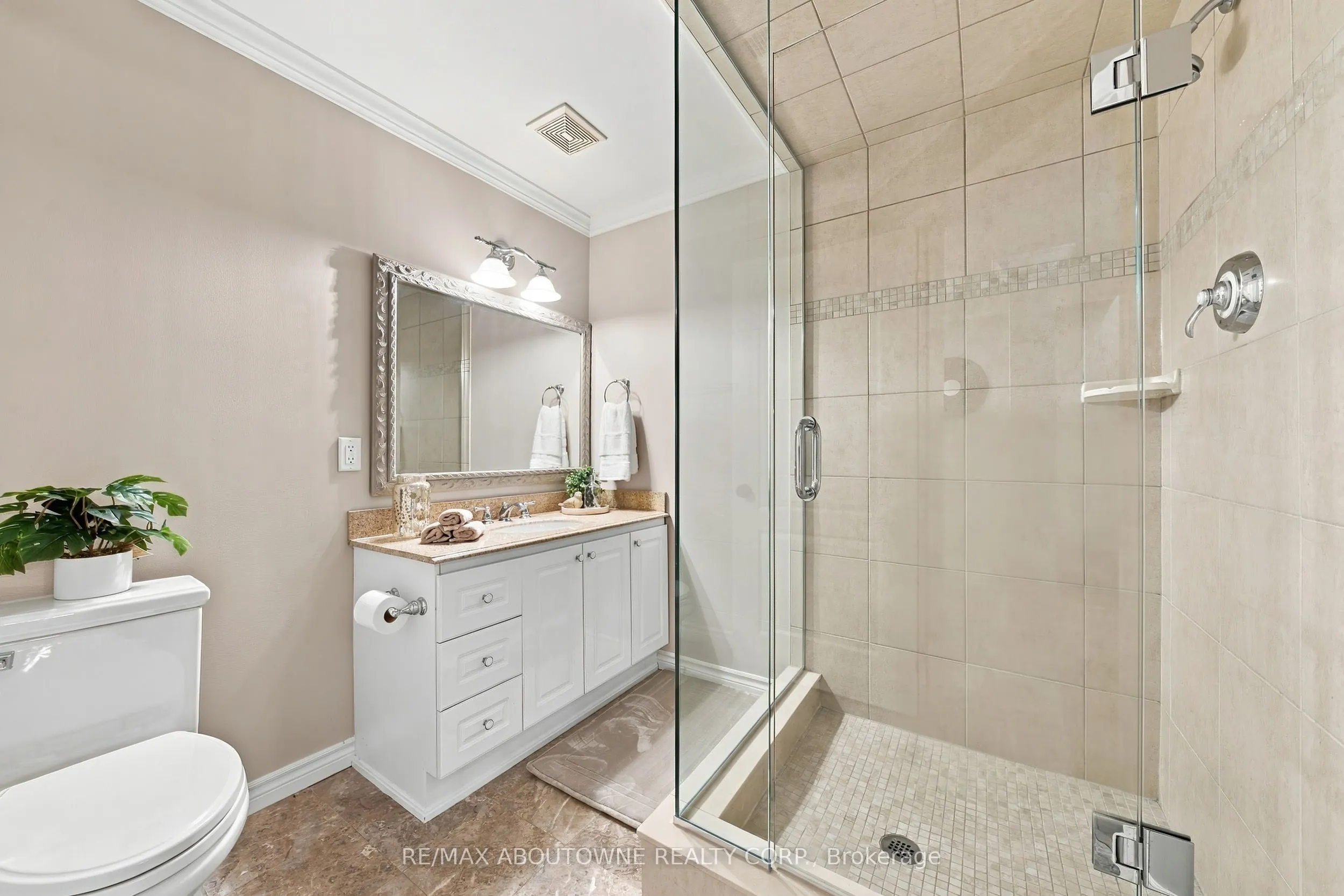 3021 Woodland Park Drive