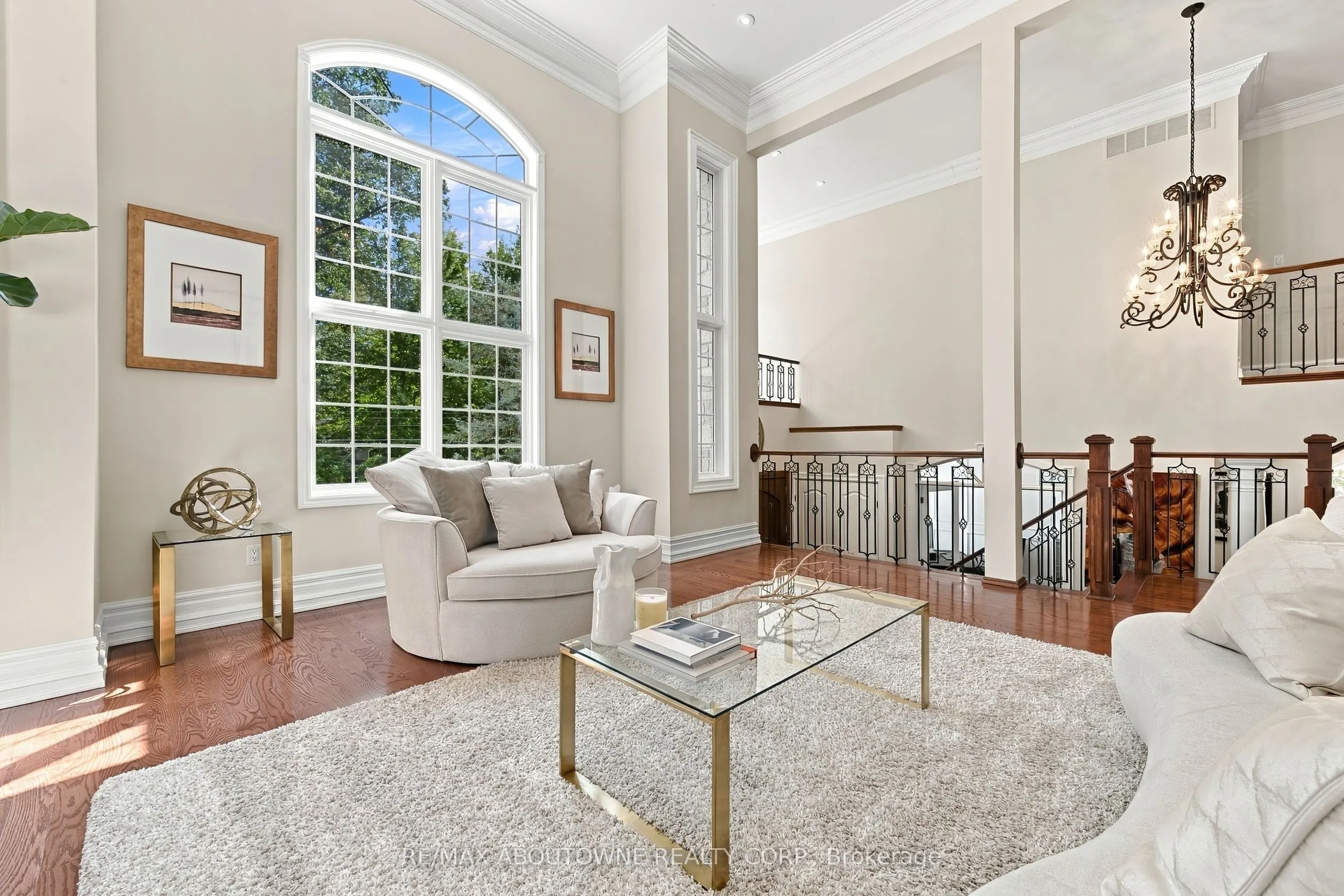 3021 Woodland Park Drive