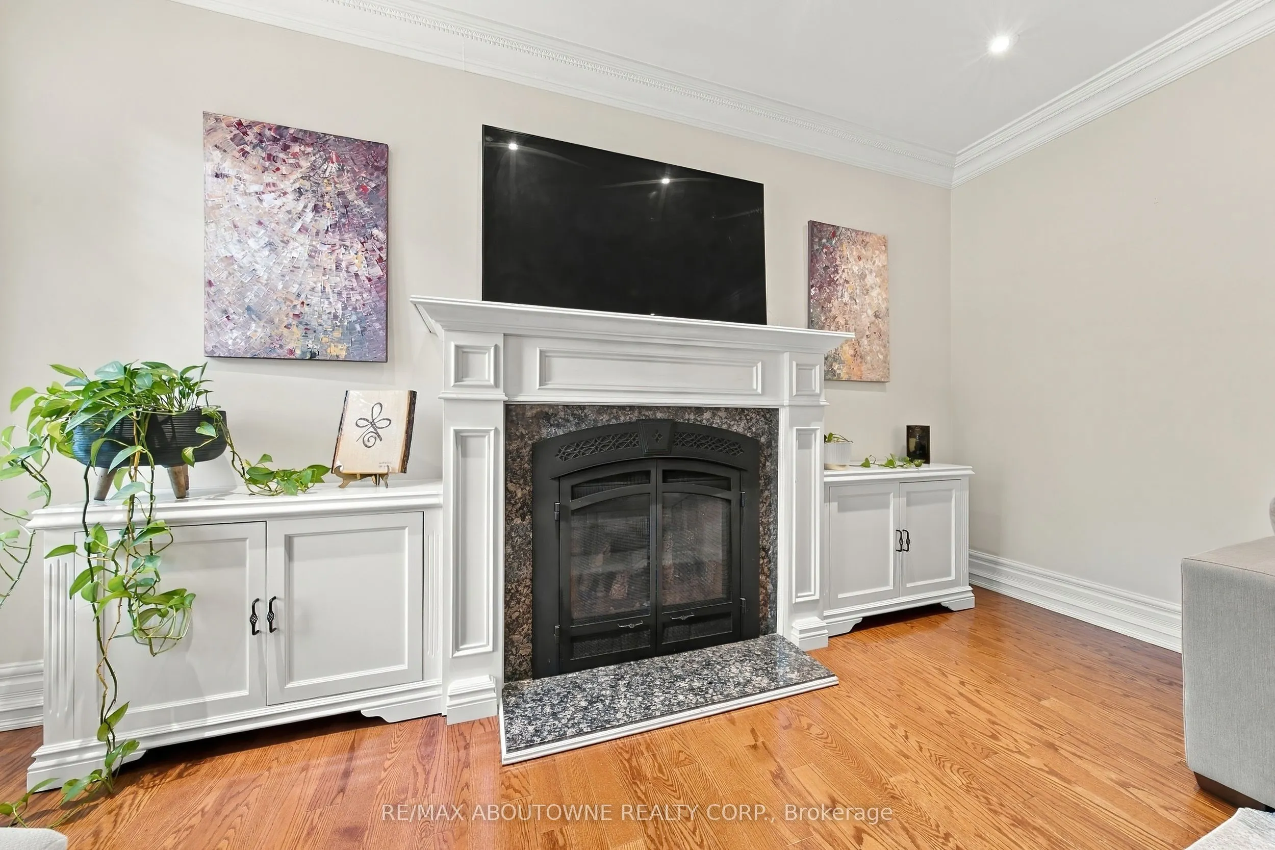 3021 Woodland Park Drive
