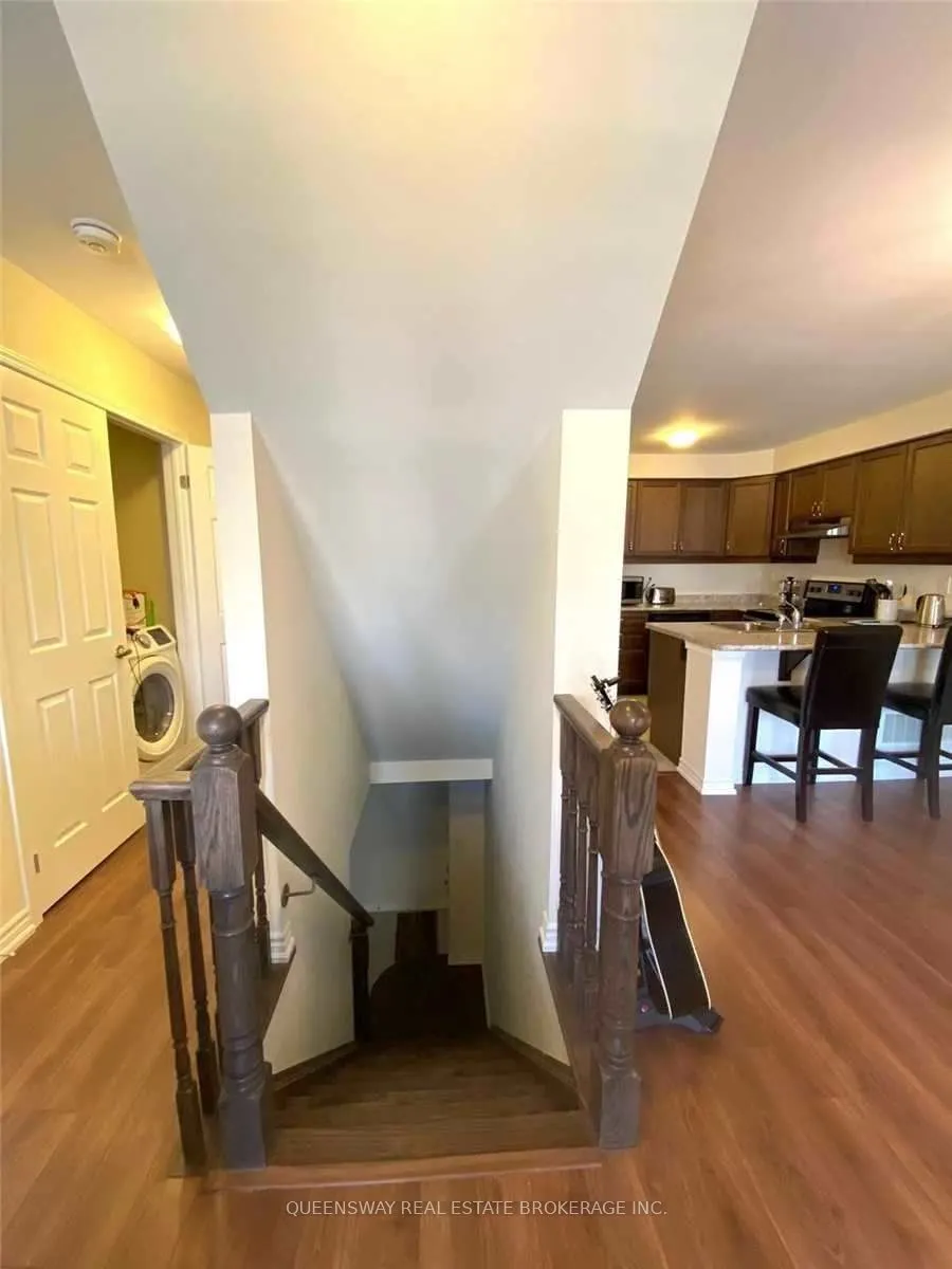 649 Laking Terrace