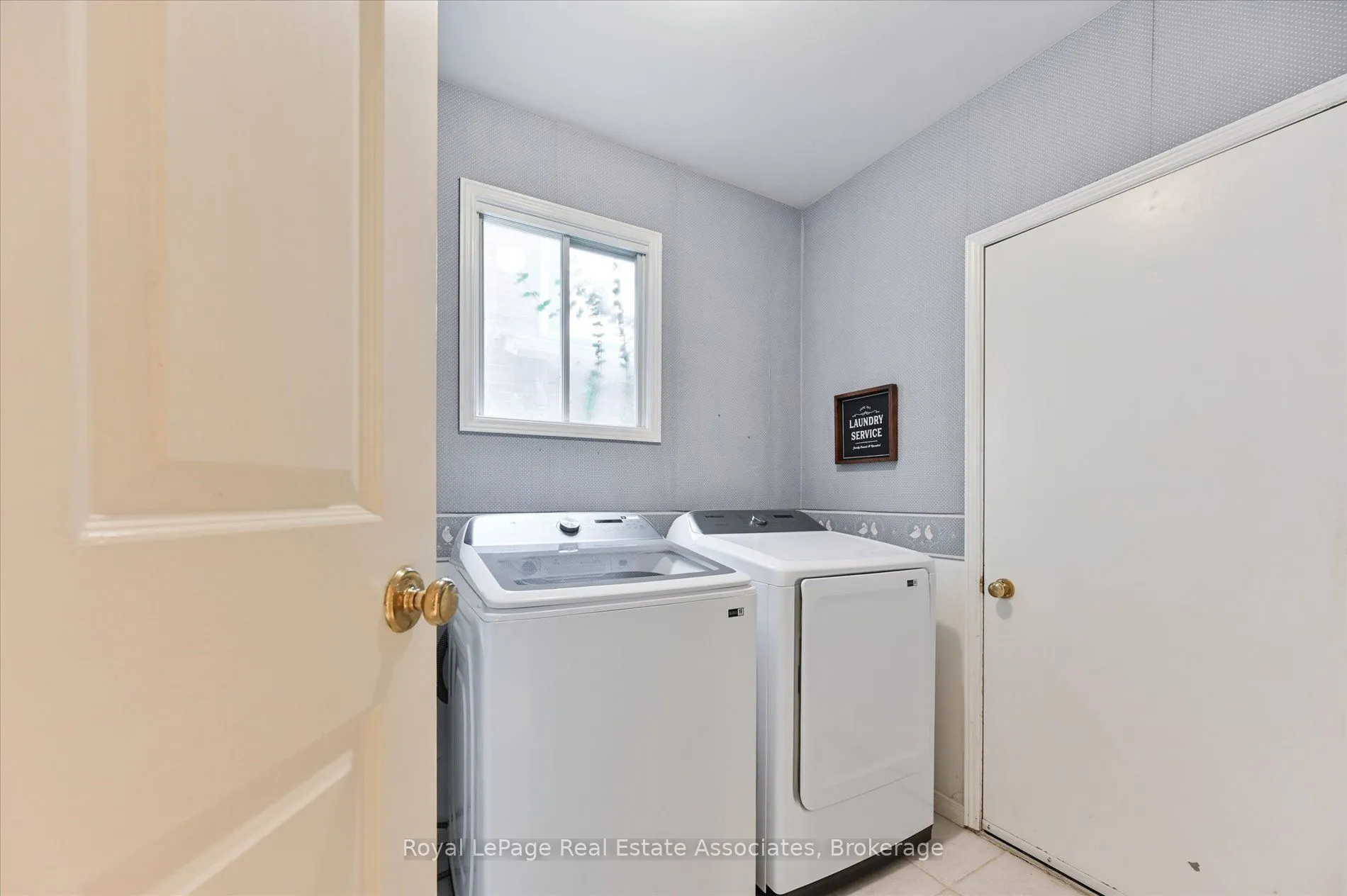 7164 Danton Promenade
