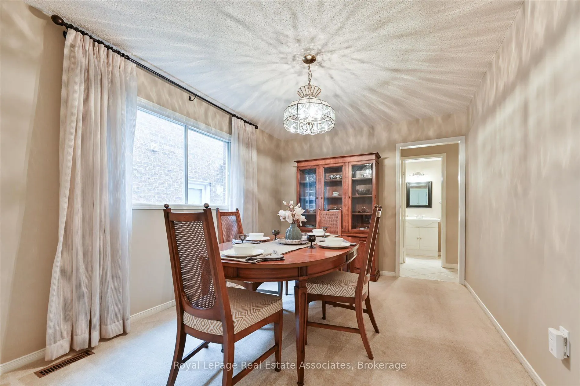 7164 Danton Promenade