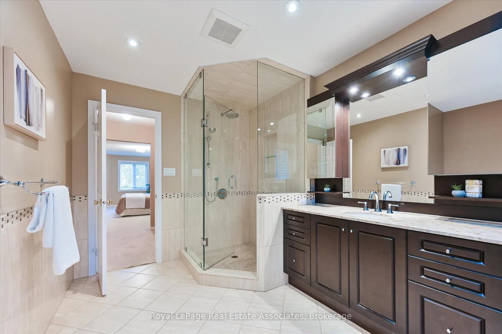 7164 Danton Promenade