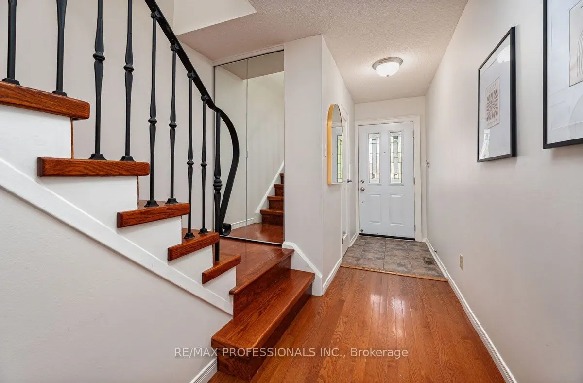 1951 Rathburn Road E #176