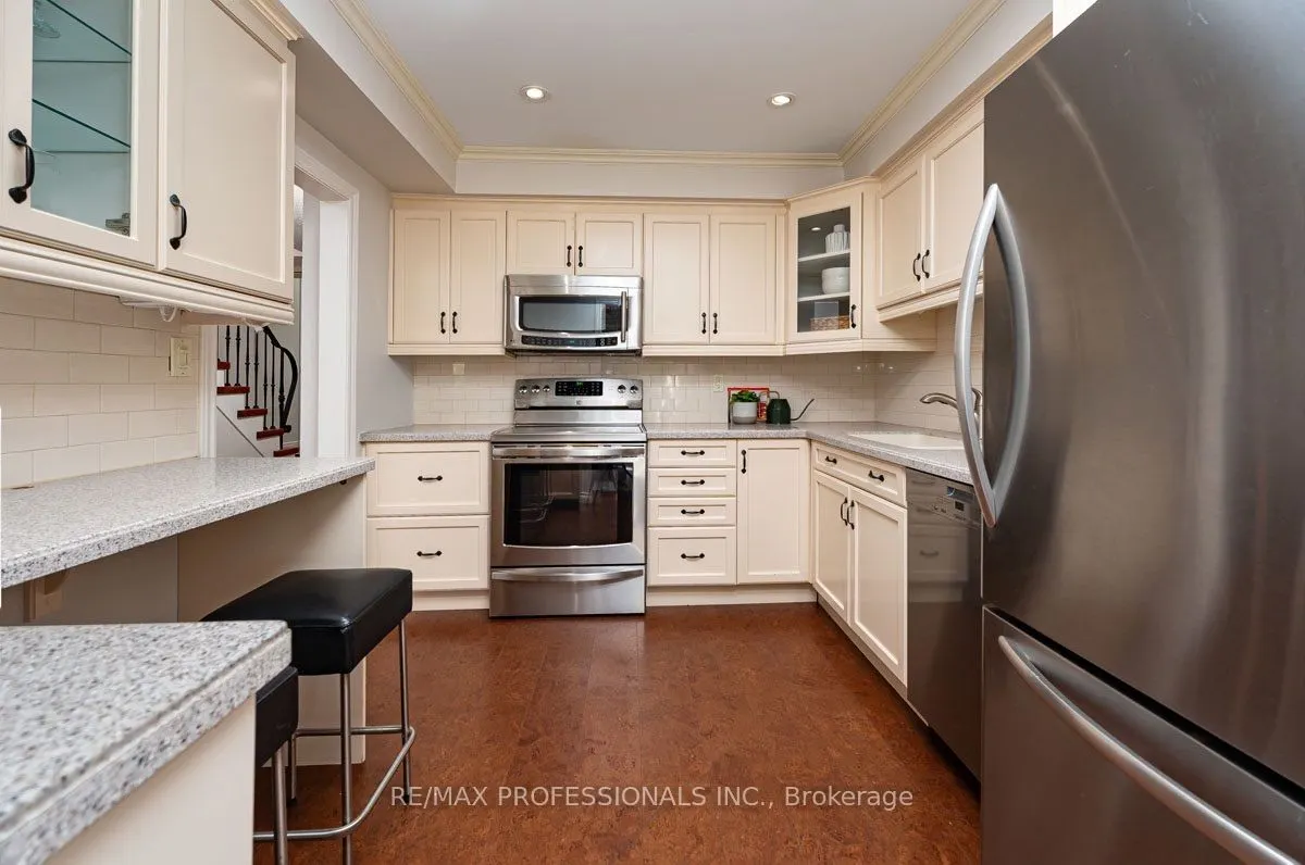 1951 Rathburn Road E #176