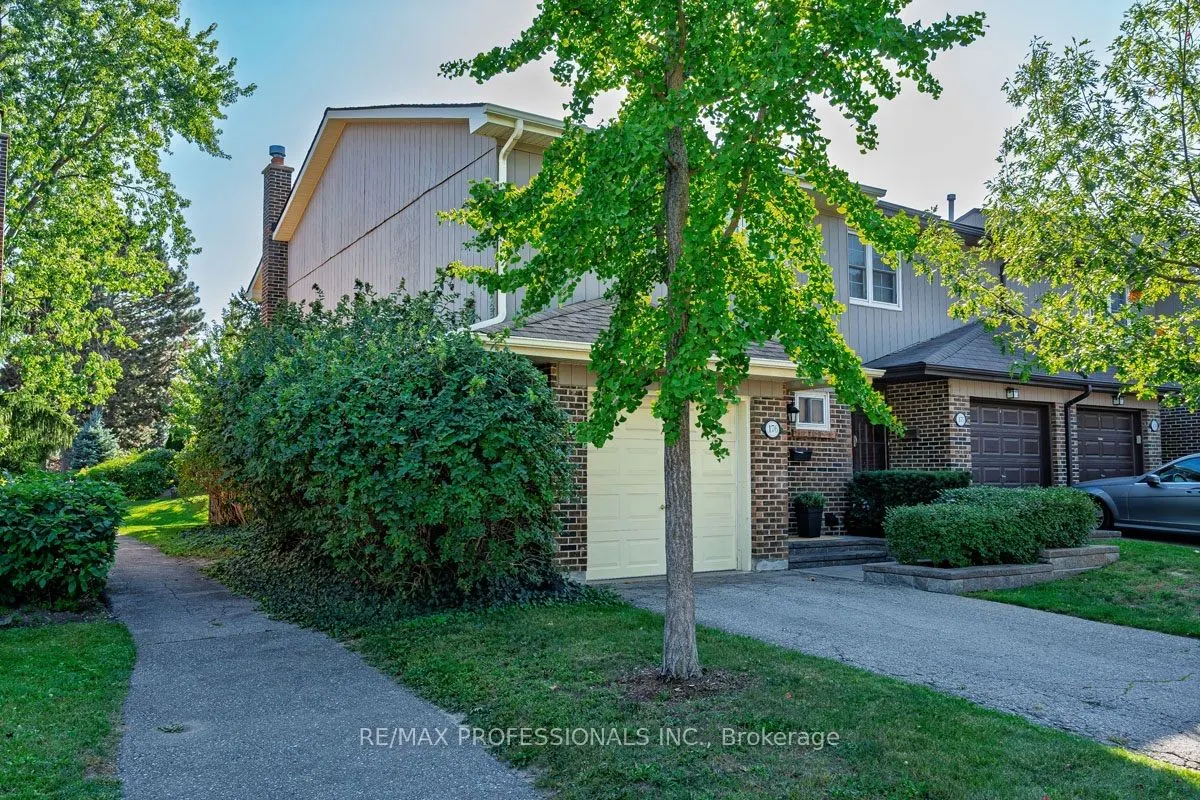 1951 Rathburn Road E #176