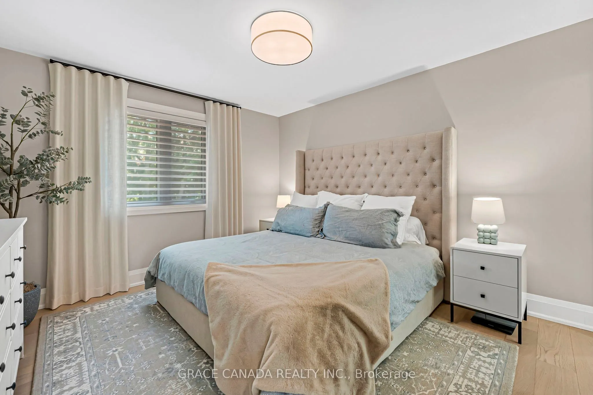 527 Oneida Drive