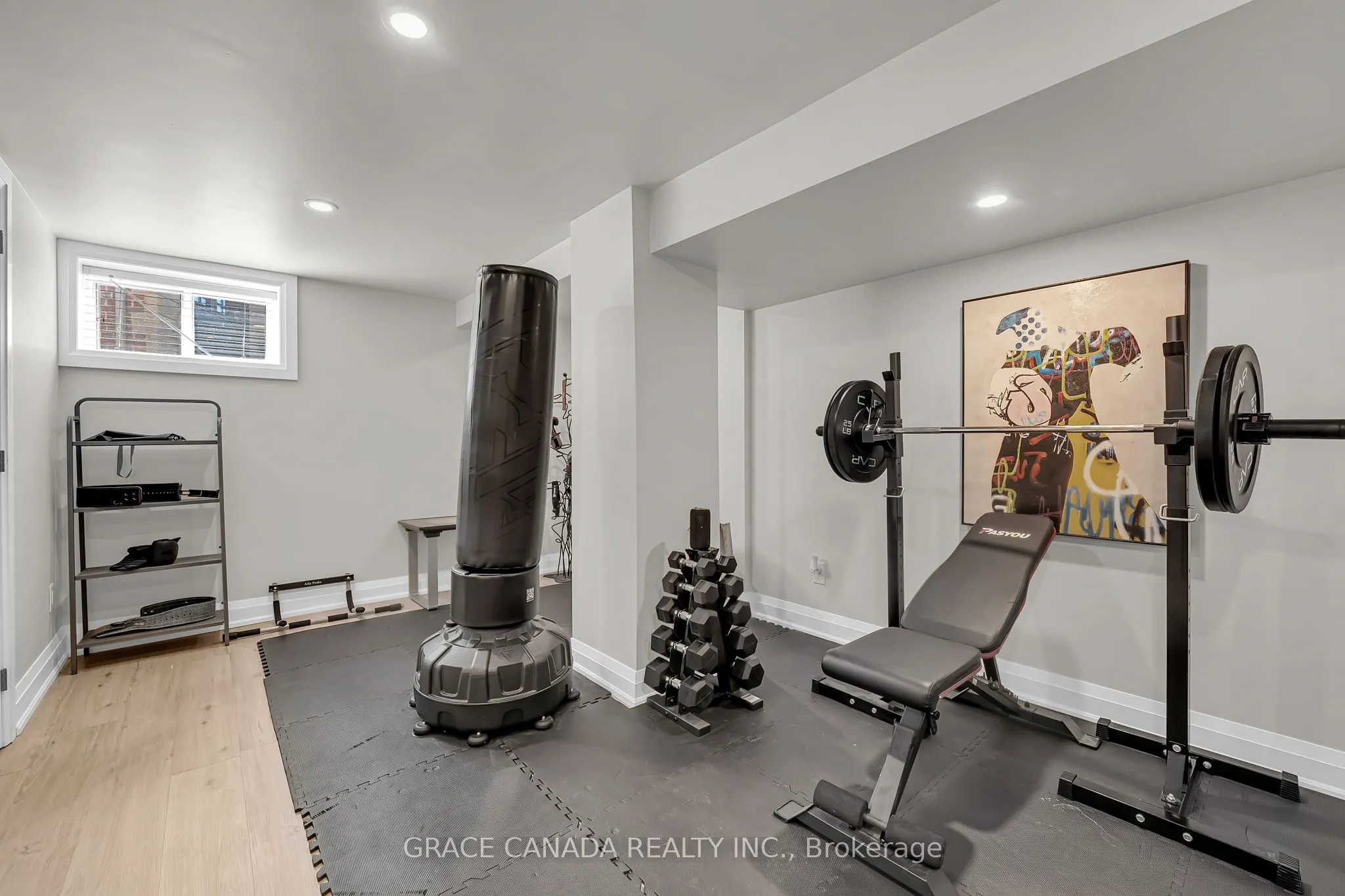 527 Oneida Drive
