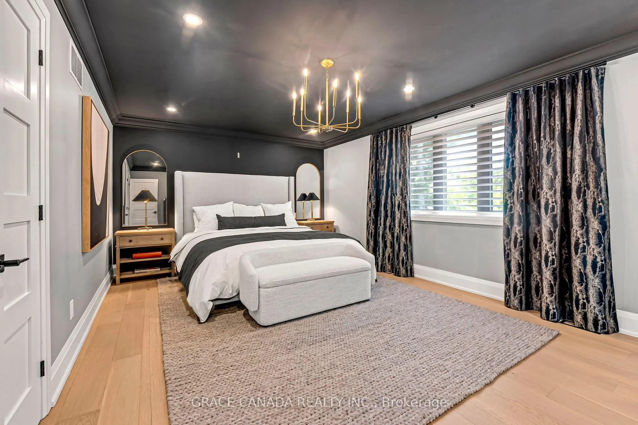 527 Oneida Drive