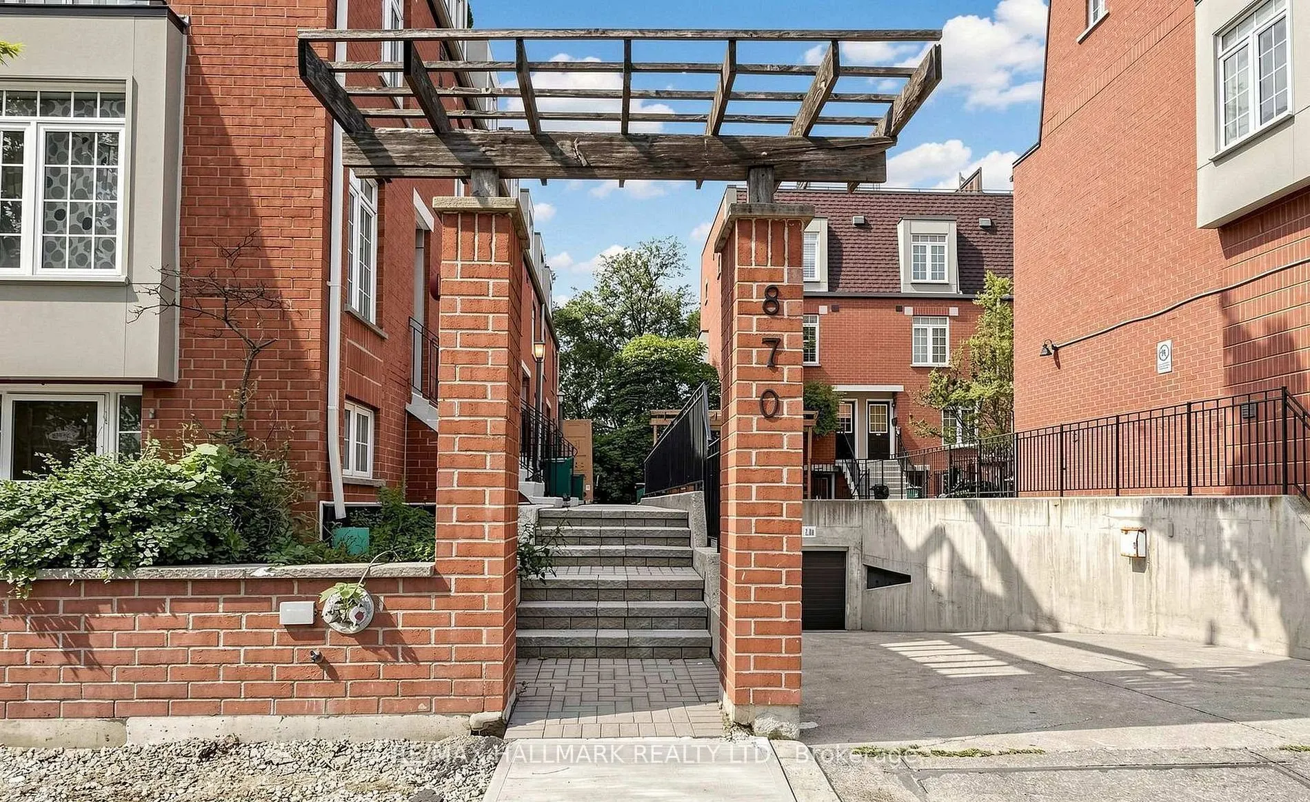 870 Jane Street #106