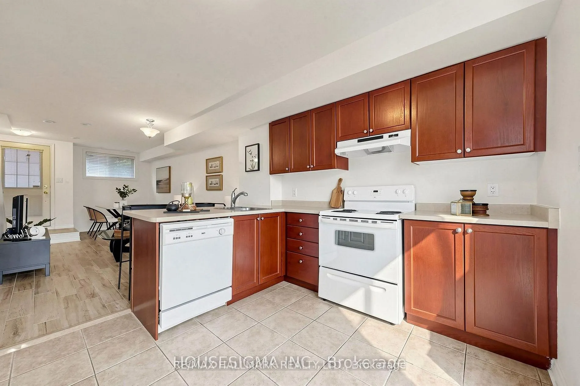 870 Jane Street #106